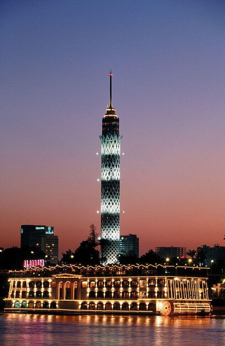 開羅之夜（費盧卡-市中心-汗·哈利利市場，含晚餐）