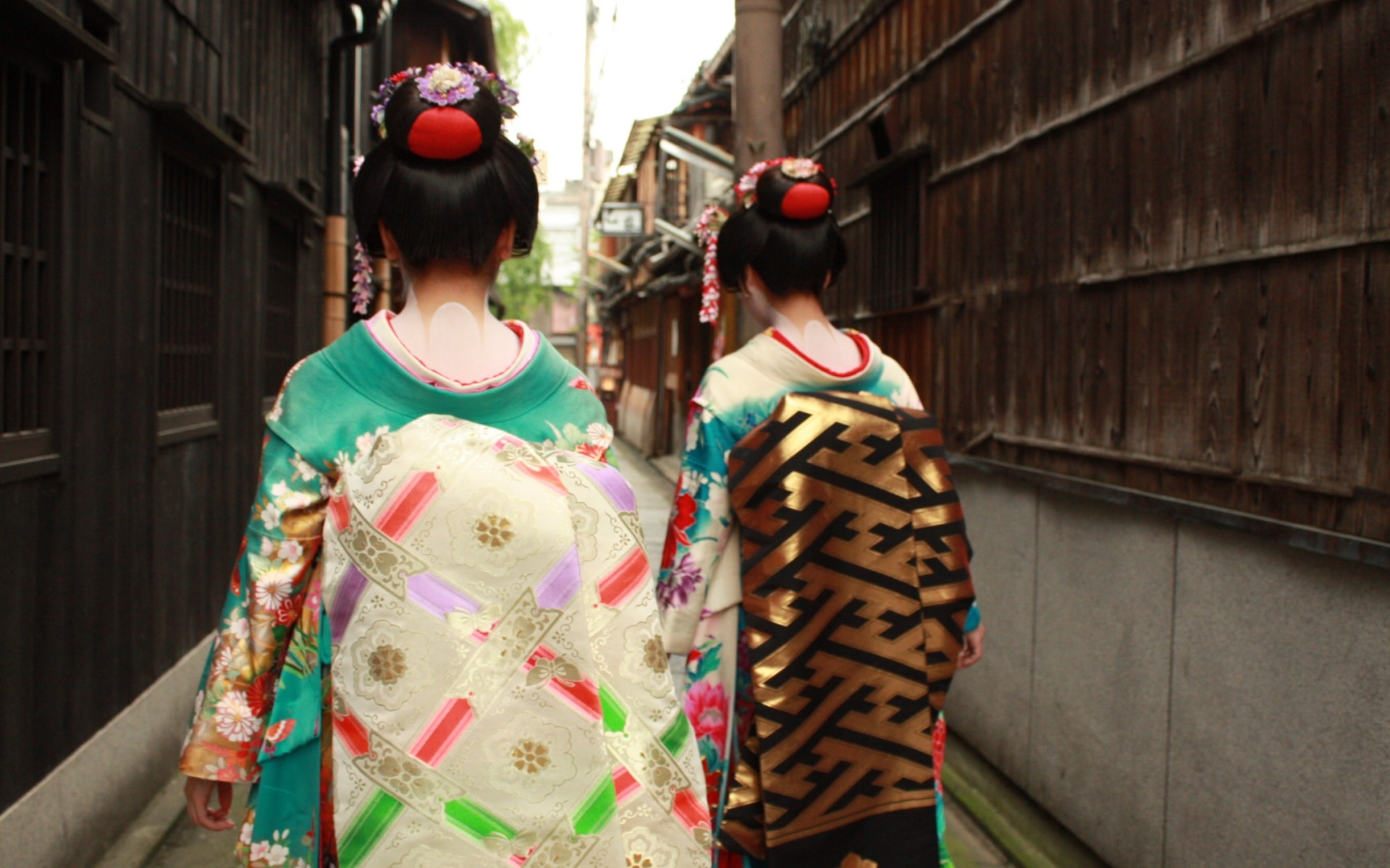 Kyoto Gion Historical Night Walking Tour