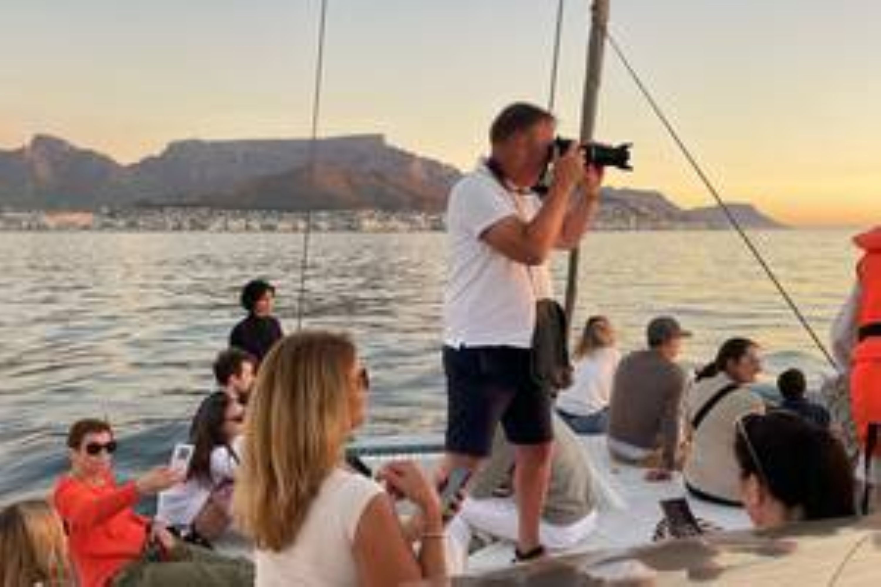  Escape Cat - Sunset 1.5 Hour or 1 Hour Bay Sail