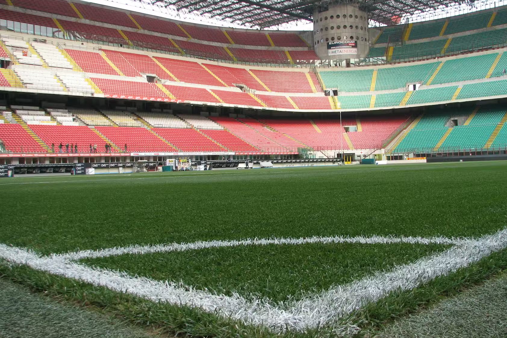 踏入米蘭足球傳奇的殿堂——聖西羅球場。 踏入米蘭足球傳奇的殿堂——聖西羅球場。