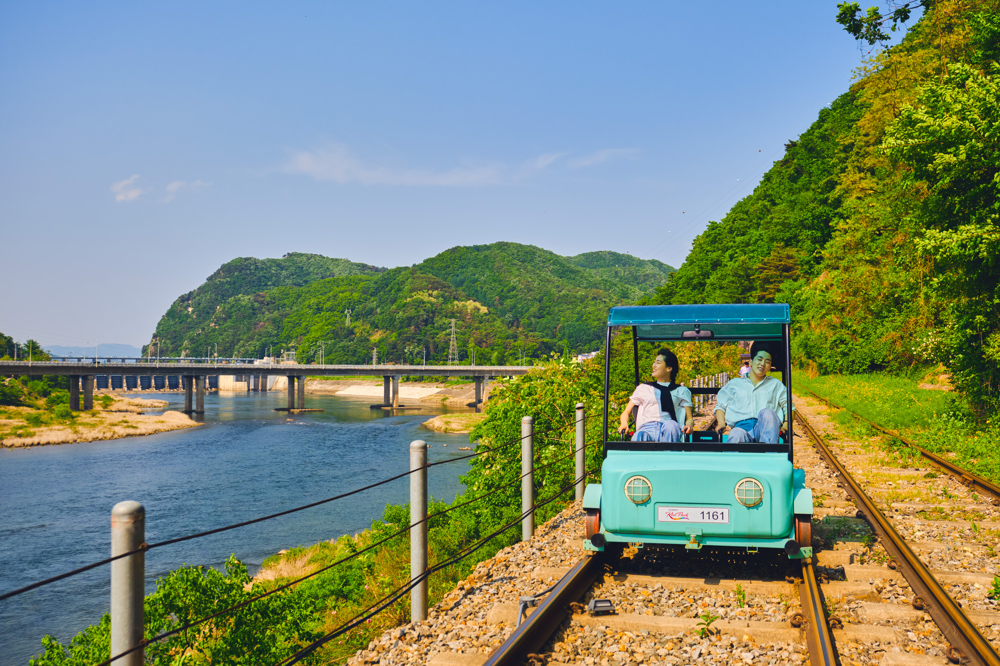 南怡島 / Cheon Il Hong  / 粉黛亂子草 / 鐵路自行車一日遊