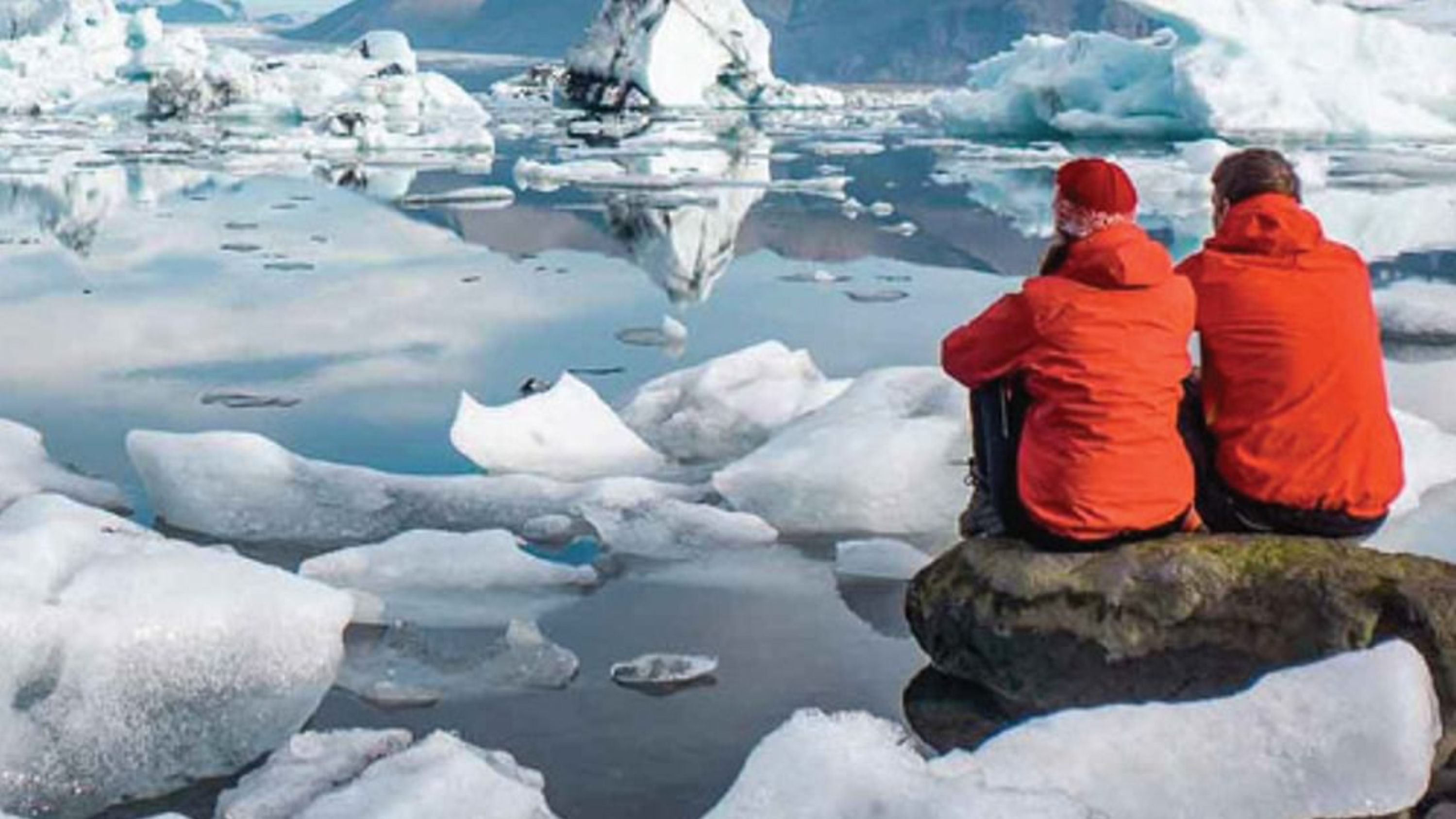 South Coast, Diamond Beach and Jokulsarlon tour from Reykjavik
