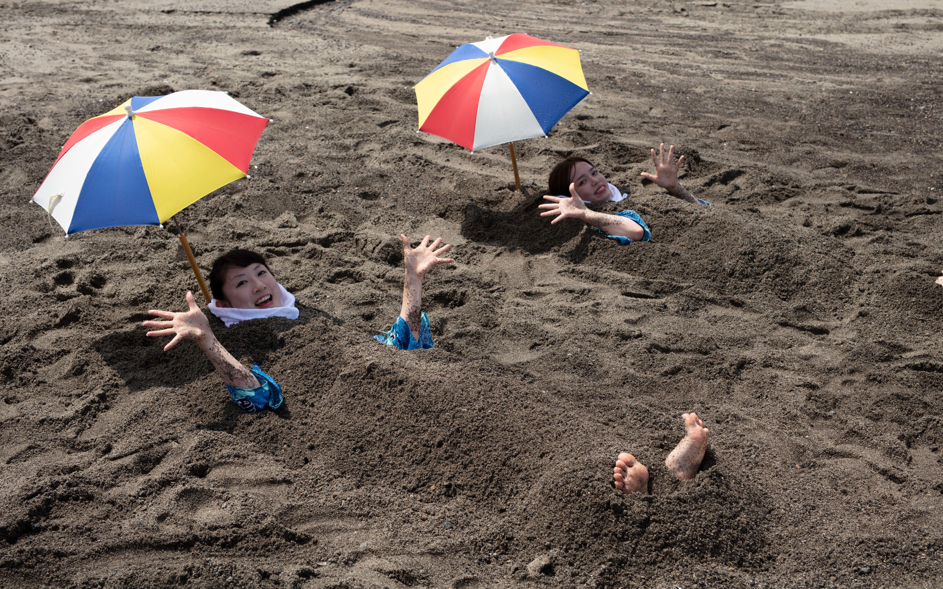 Ibusuki Sand Bath & Farm-Fresh Detox Smoothie Experience