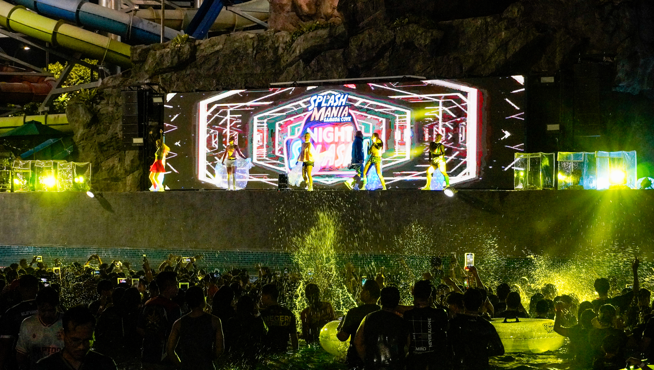 雪蘭莪金務大灣SplashMania水上樂園門票