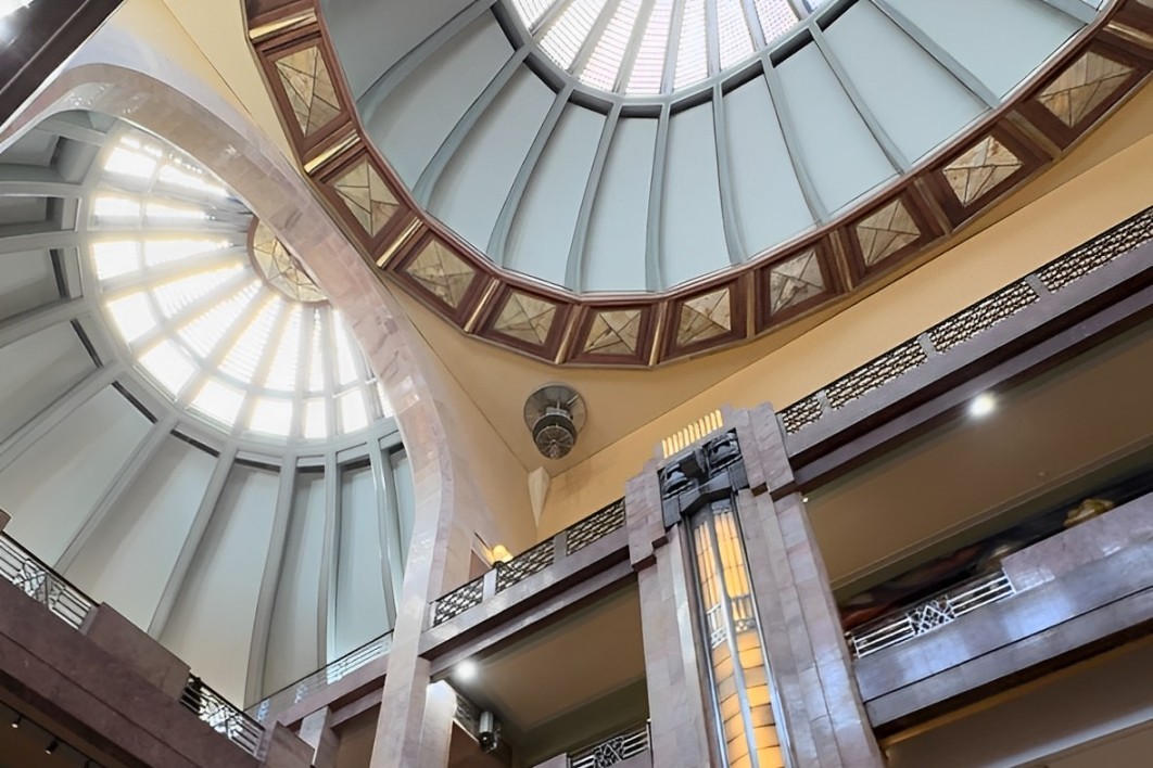 Bellas Artes Palace Tour in Mexico City
