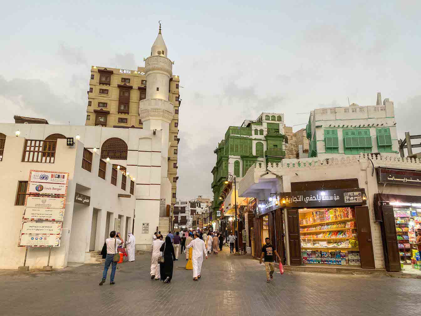 relish in 2 hours of free time. Your guide will drop you off at a convenient location, allowing you to indulge in some shopping.