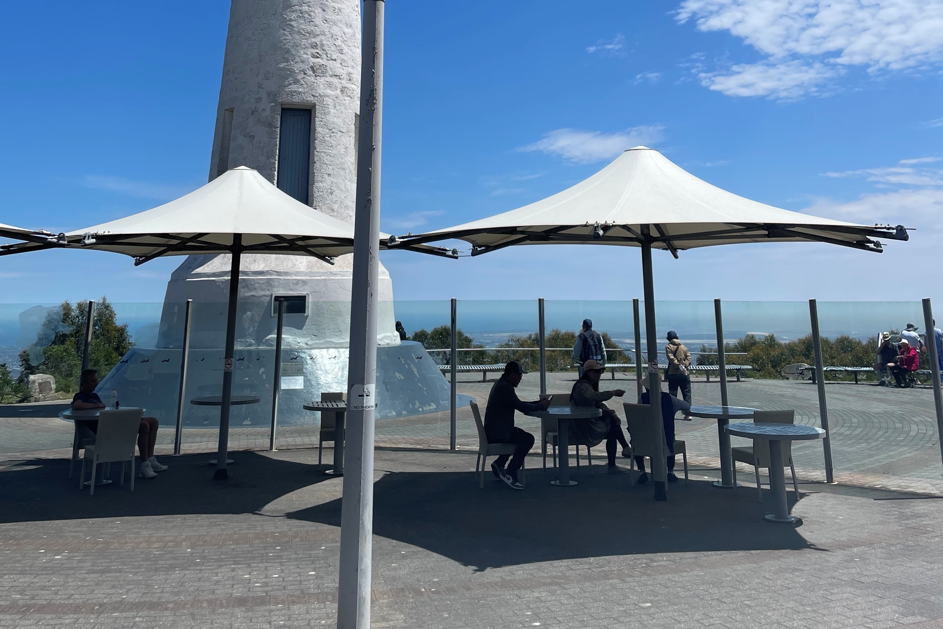 Adelaide Hill Day Tour with Chinese Language Guide