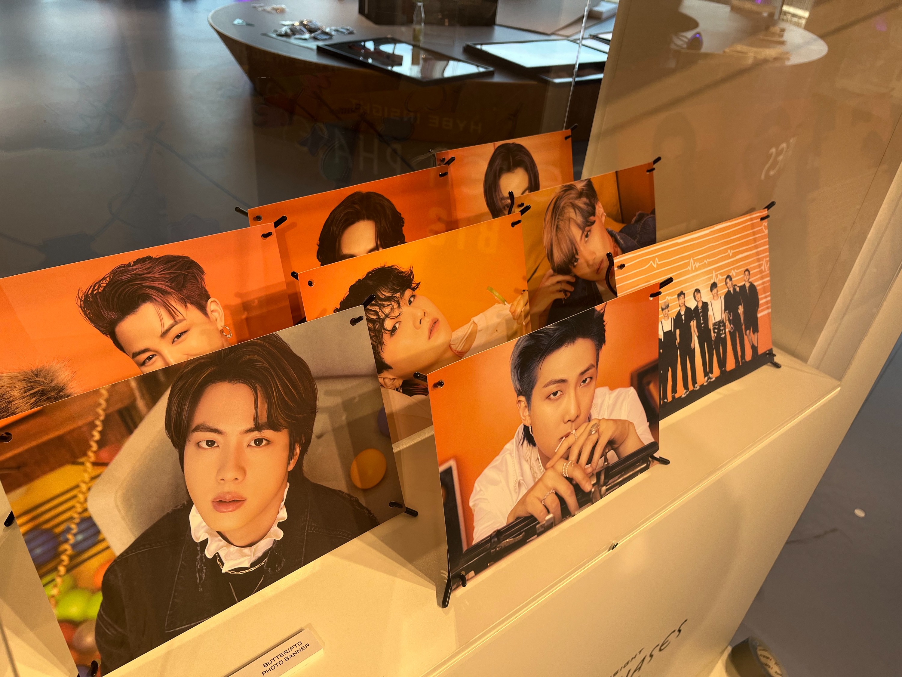 [HYBE INSIGHT] BTS X JAMES JEAN: SEVEN PHASES EXHIBITION