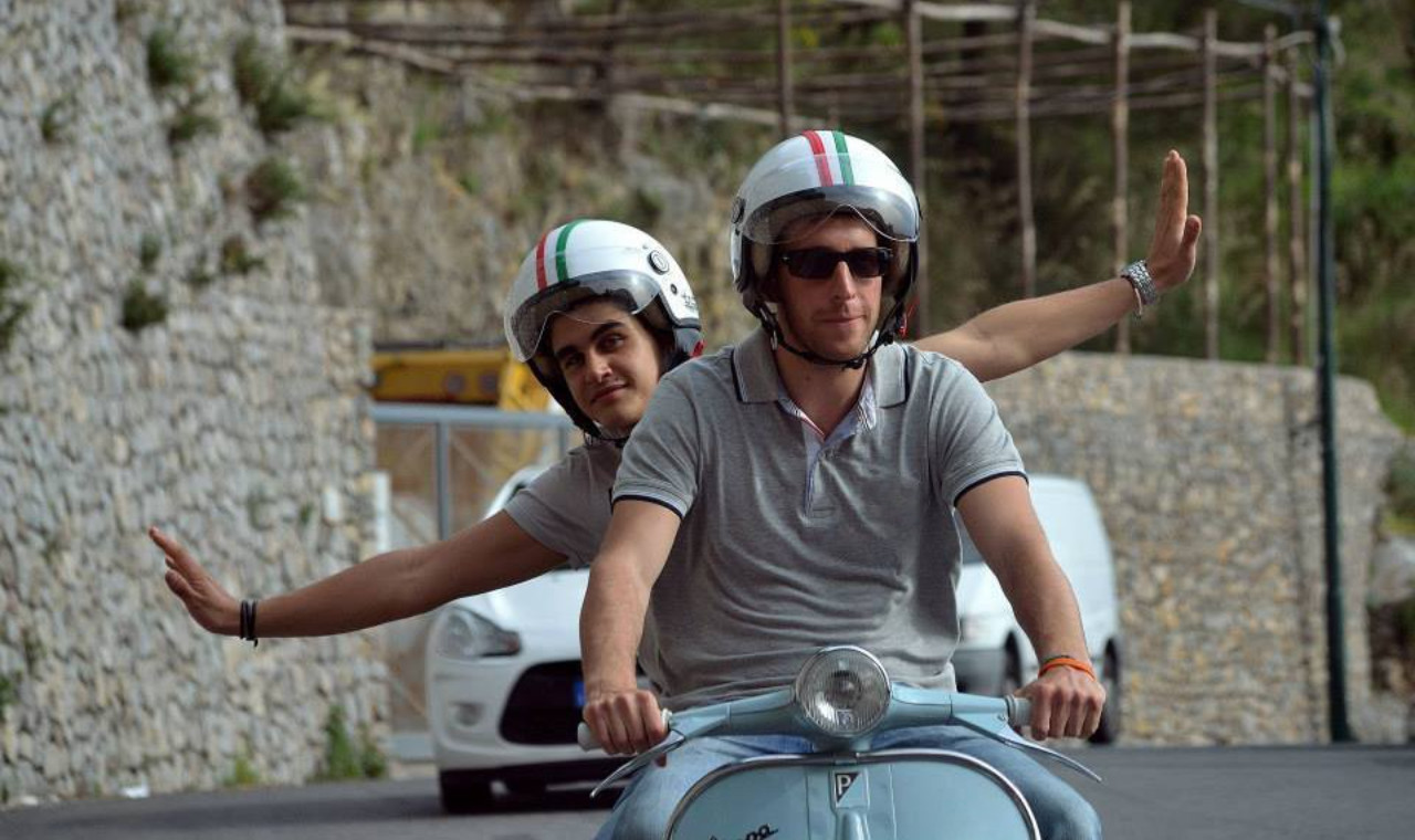 Полудневной частный тур на Веспе по побережью Амальфи из Сорренто