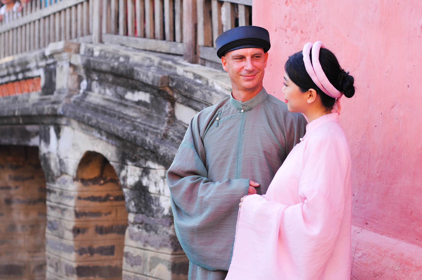 Vietnamese Traditional Ao Dai Rental & Photoshoot Tour in Hoi An