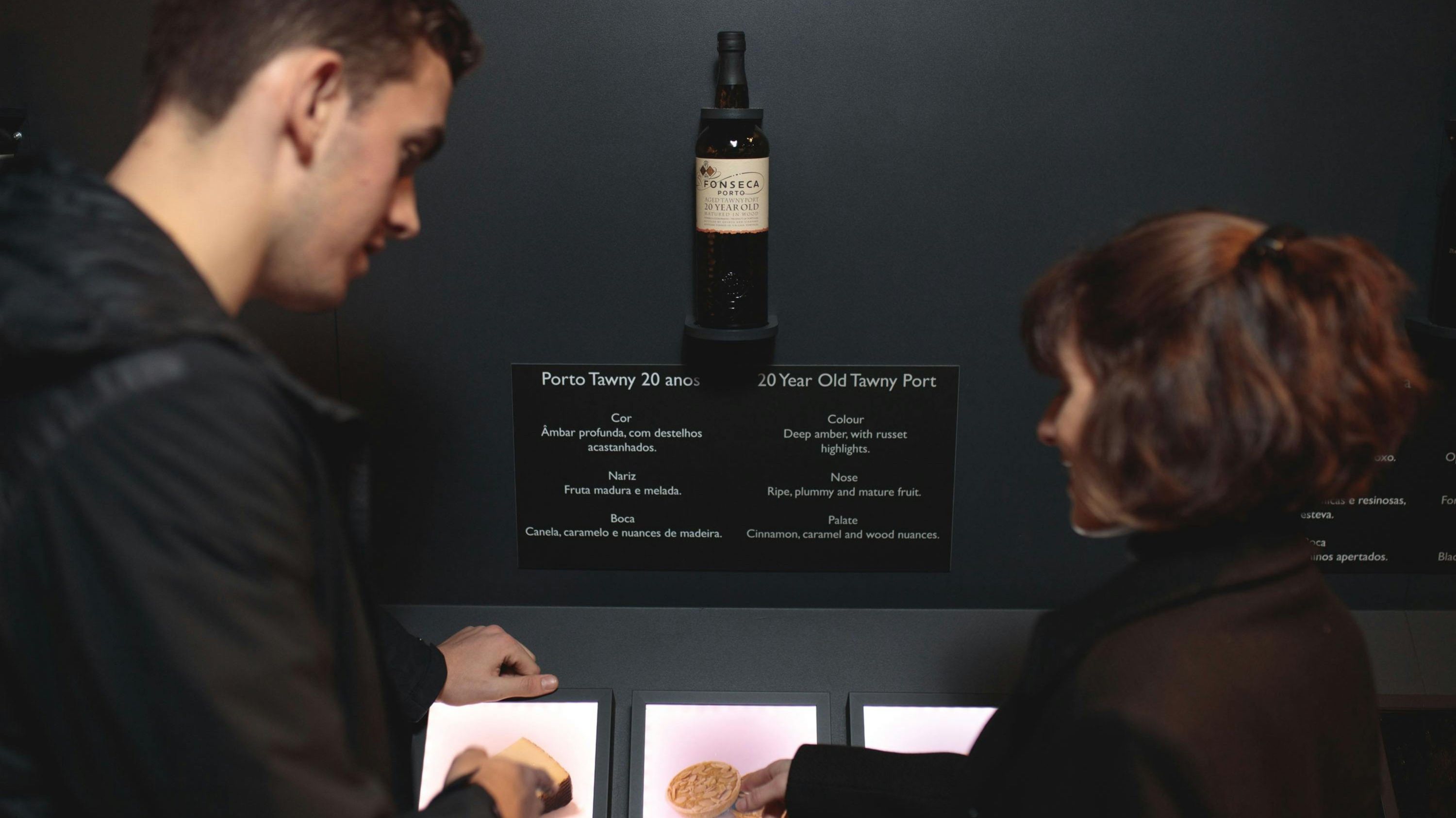 Not 18? No worries! Young guests enjoy a delicious glass of grape juice during the tasting