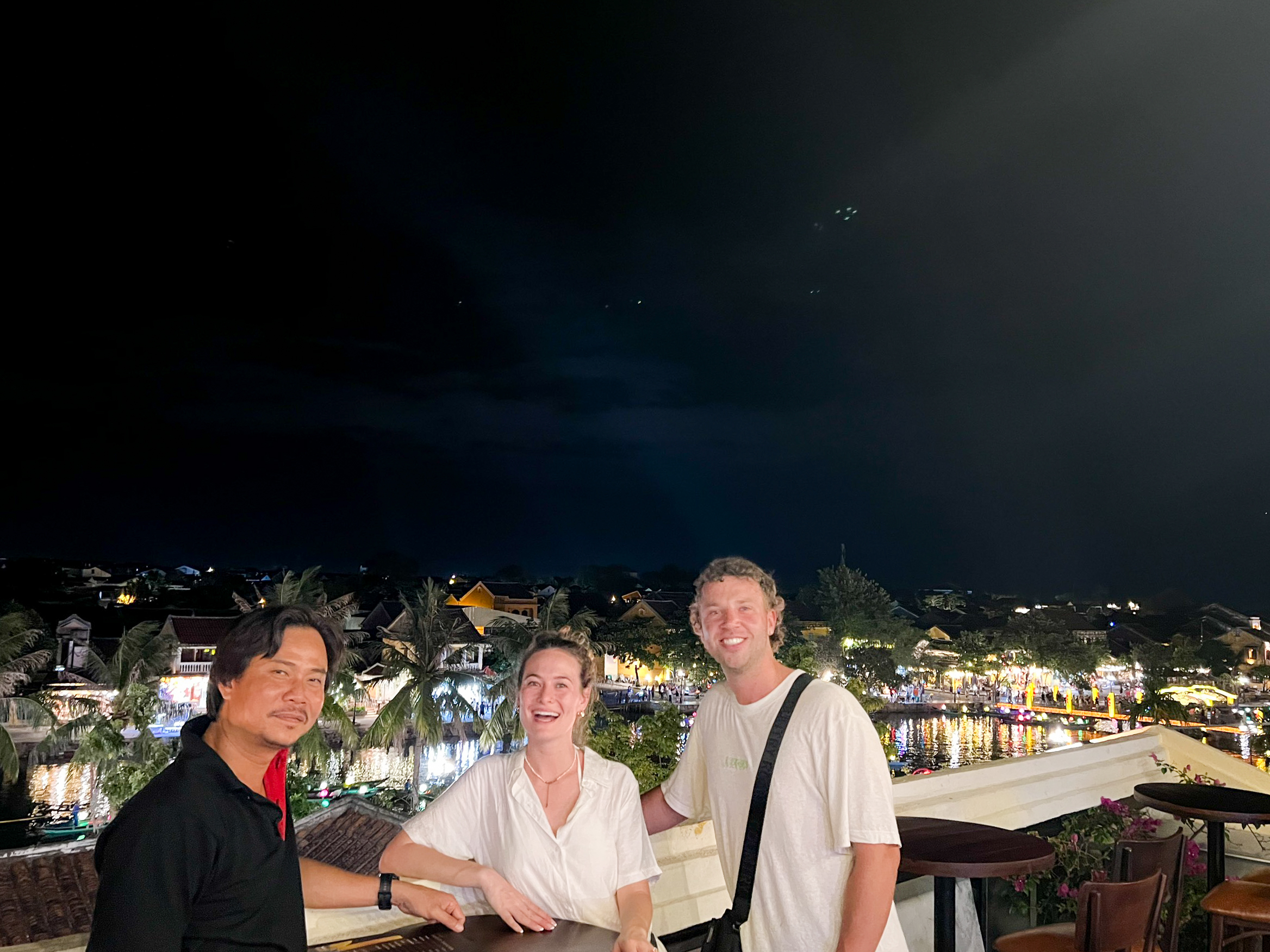 會安（Hoi An） 電動摩托車夜市美食之旅