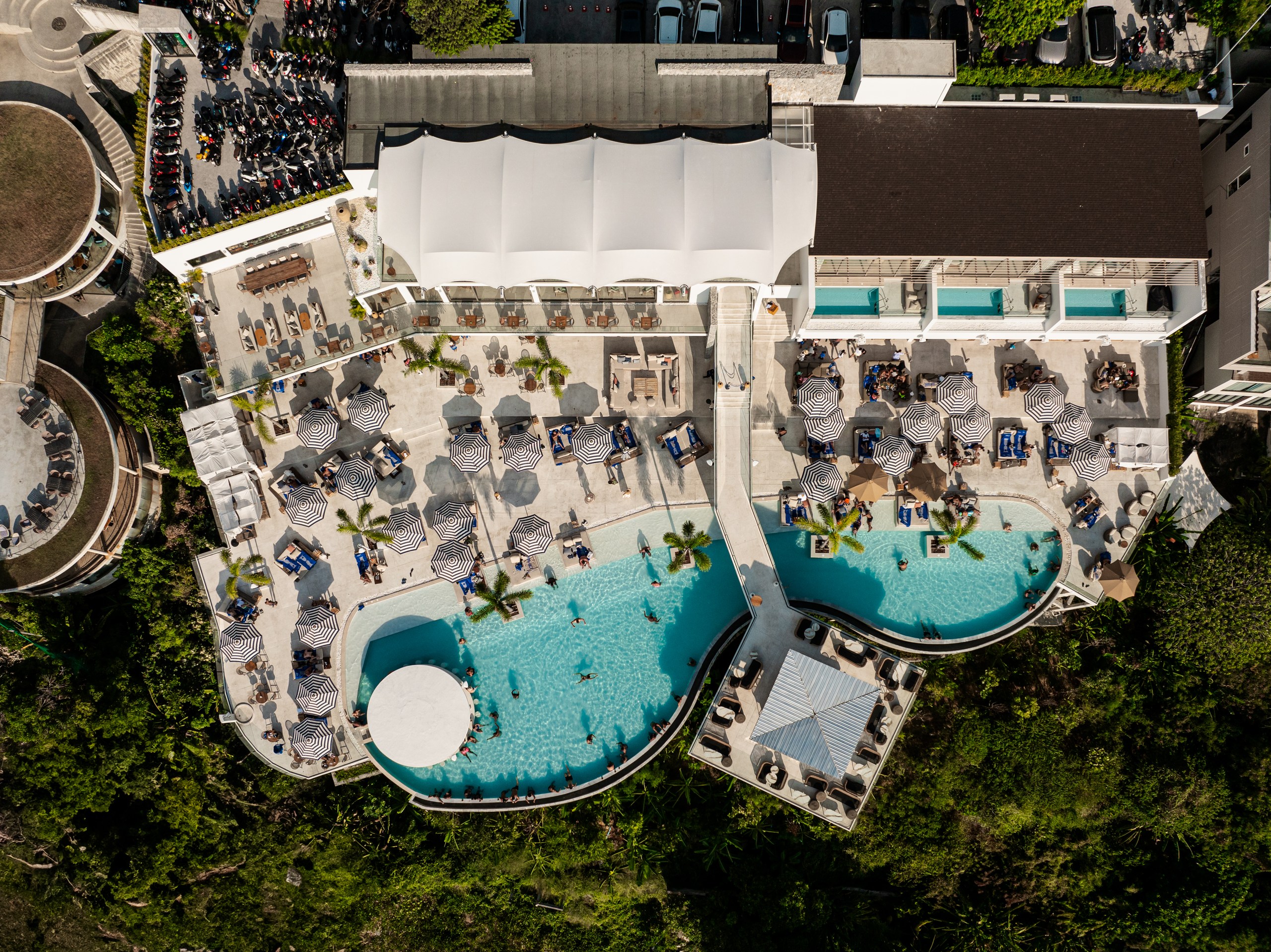普吉島菲拉海灘俱樂部（Fira Beach Club Phuket）日間通行證，享受海灘氛圍和飲品