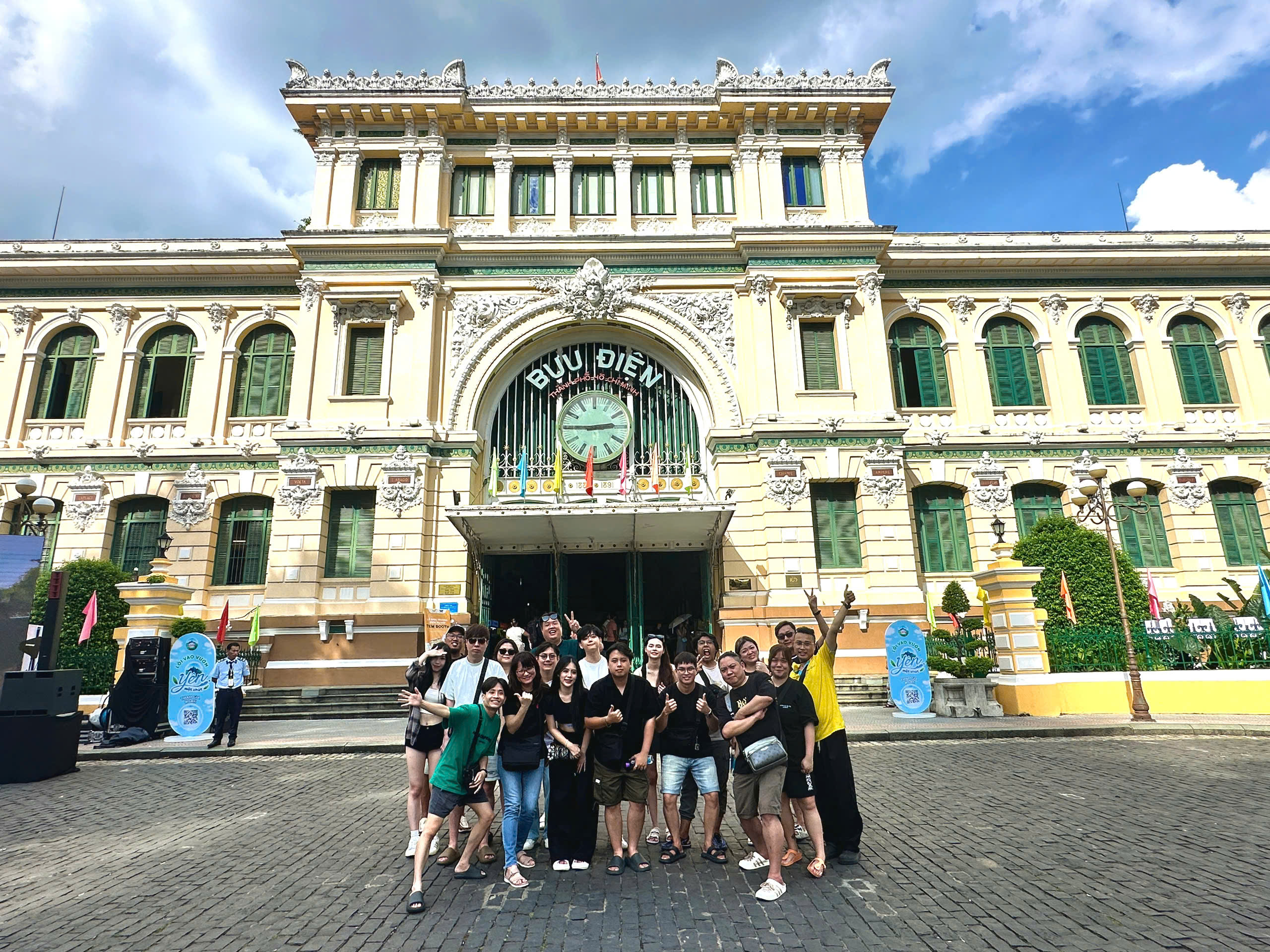 4-Hour Tour Guide Service in Ho Chi Minh City