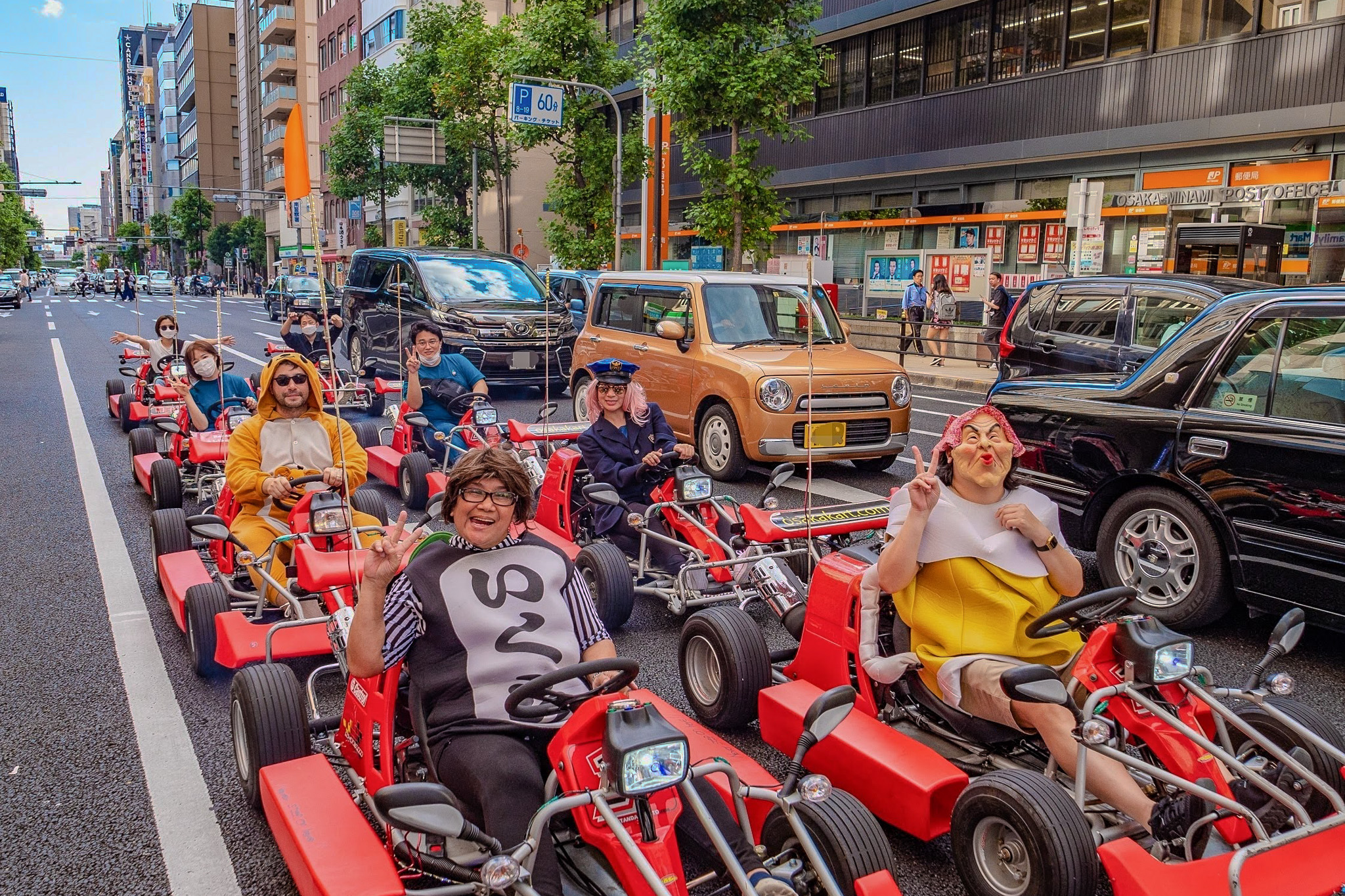 大阪街頭卡丁車體驗（Akiba kart Shinsekai提供）