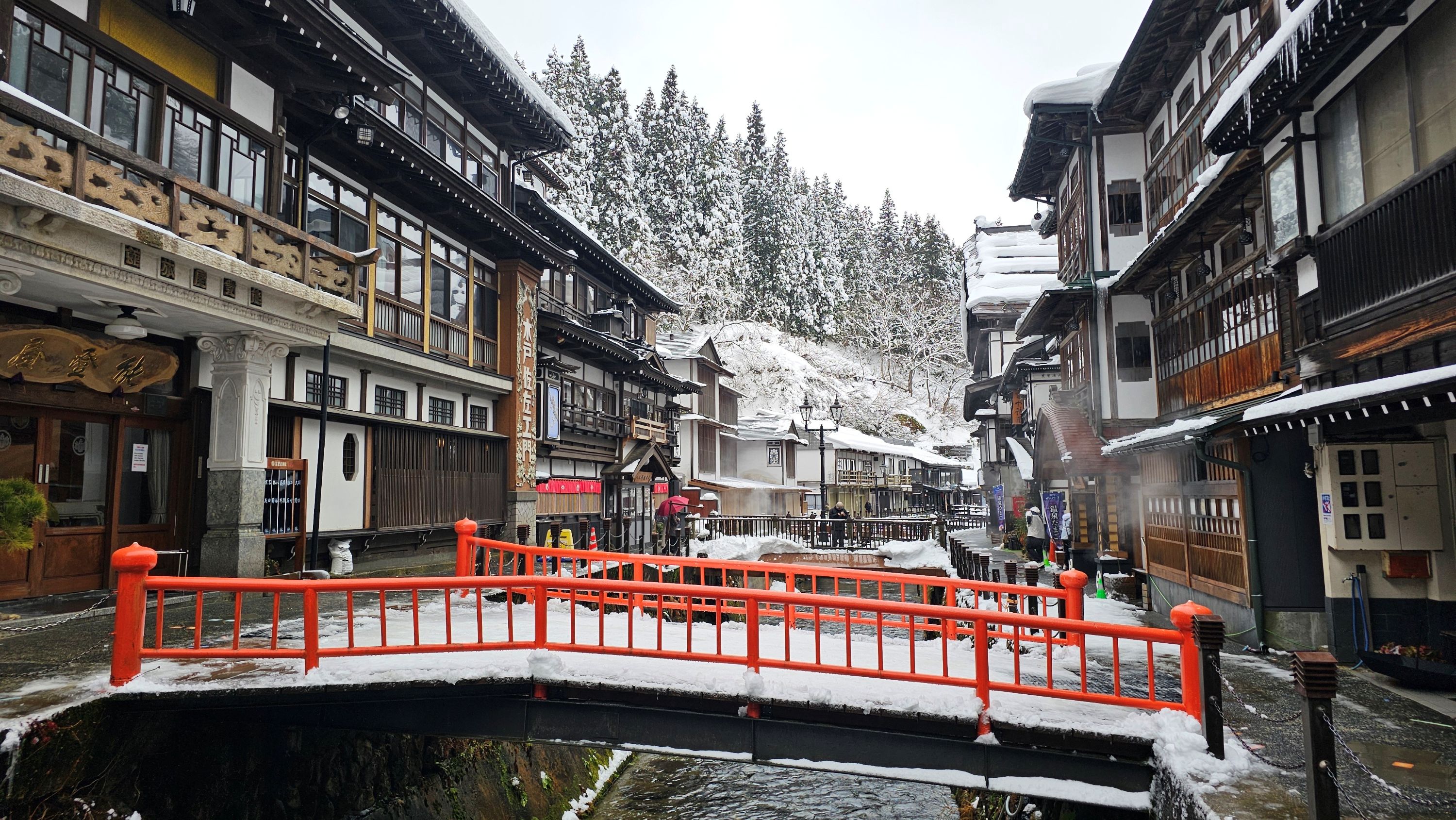 據說為《神隱少女》的場景靈感來源 據說為《神隱少女》的場景靈感來源