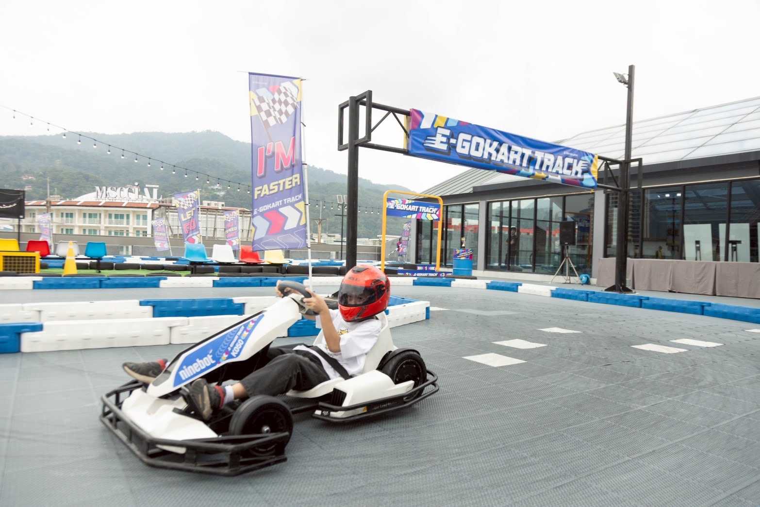 Электрокартинг от MONOWHEEL в Central Patong на Пхукете