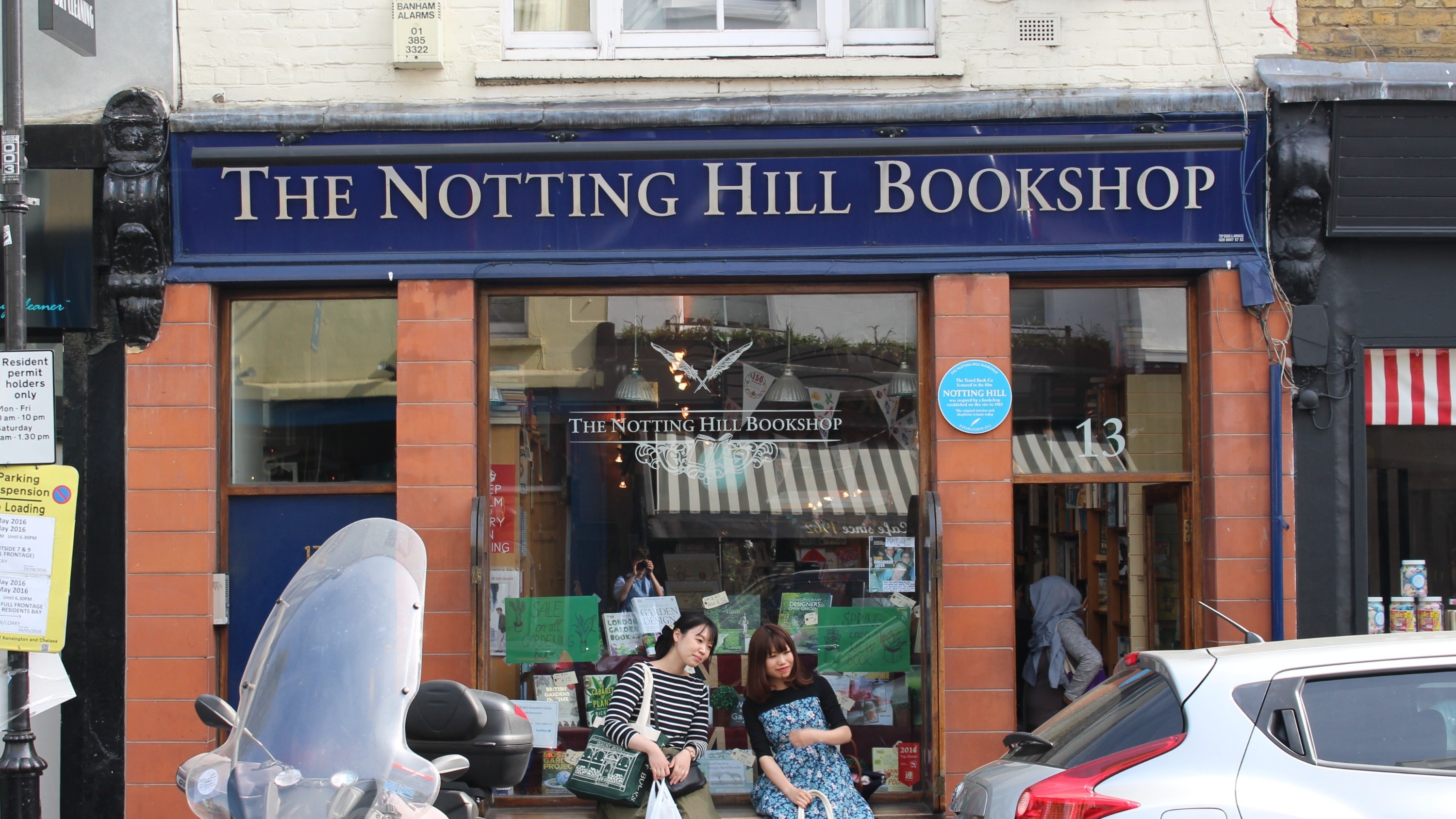 London Notting Hill 2-Hour Guided Walking Tour