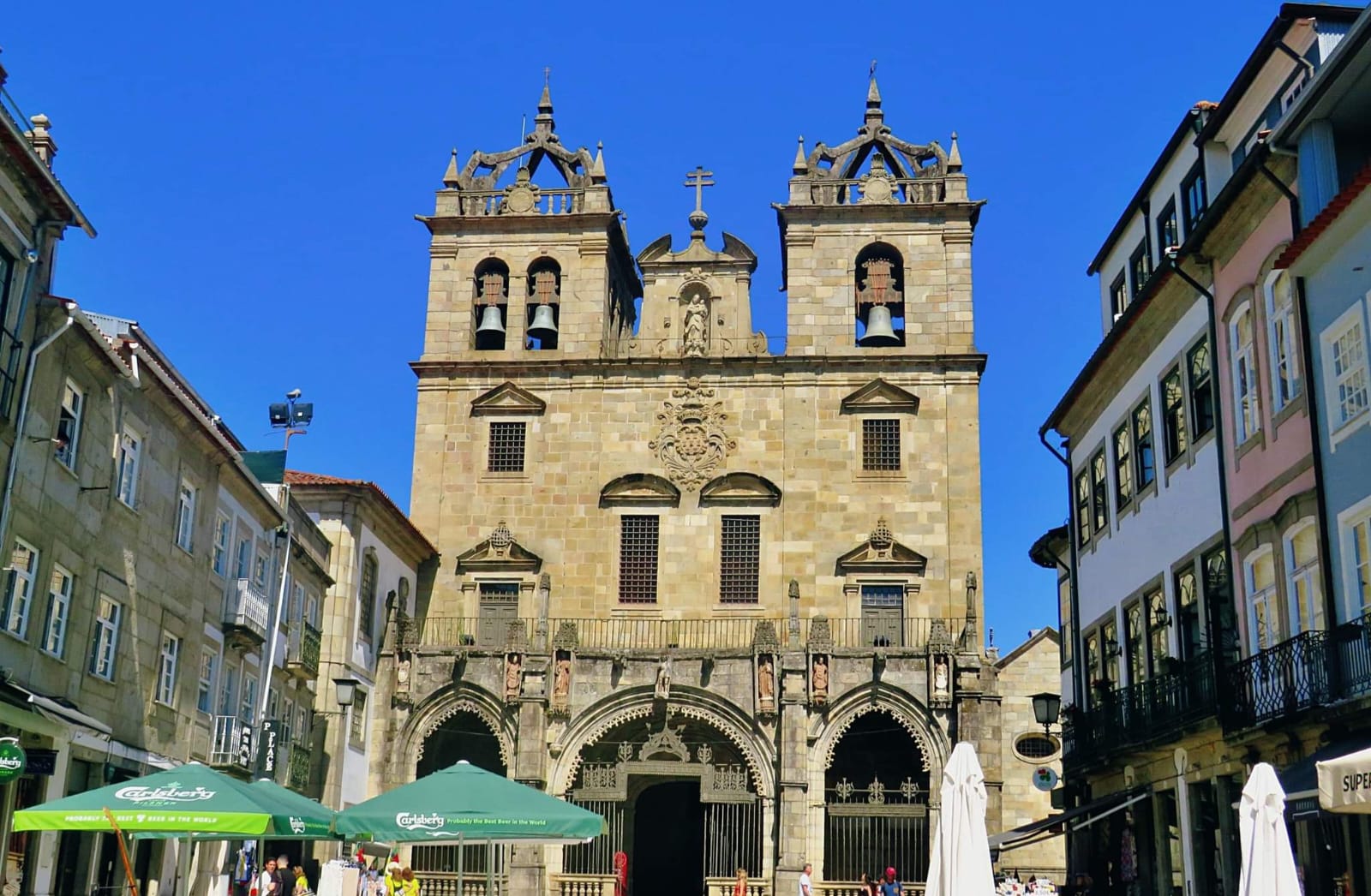 Private Braga & Guimarães Tour with lunch and visits