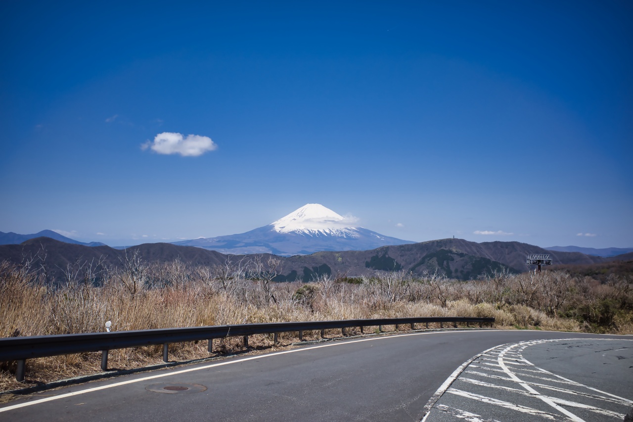 [25% OFF] [Mt. Fuji, Hakone, Kamakura, and Enoshima Day Trip] Lake Ashi ...