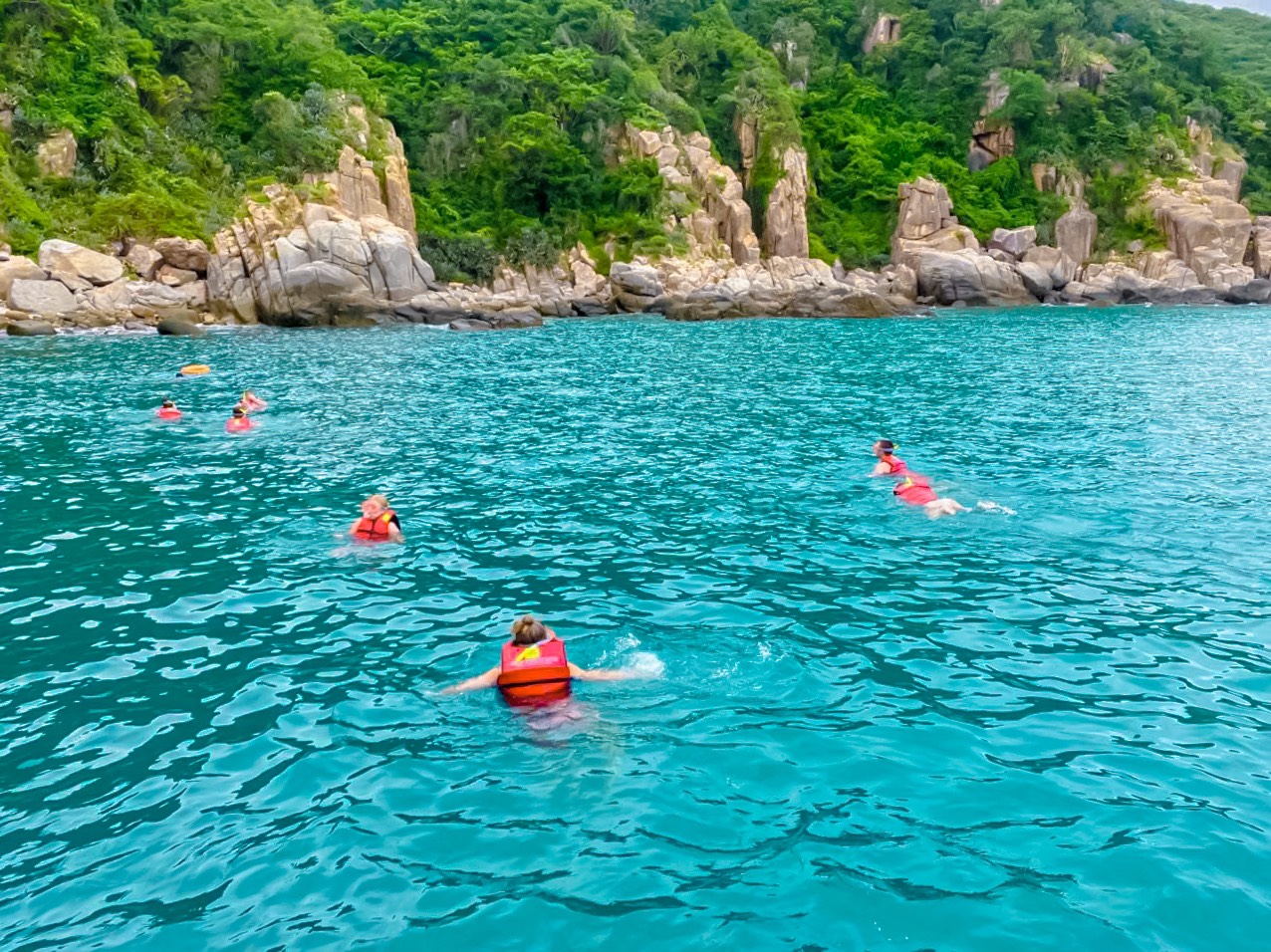 From Mui Ne To Vinh Hy Bay Day Trip Snorkeling And Fishing Tour 