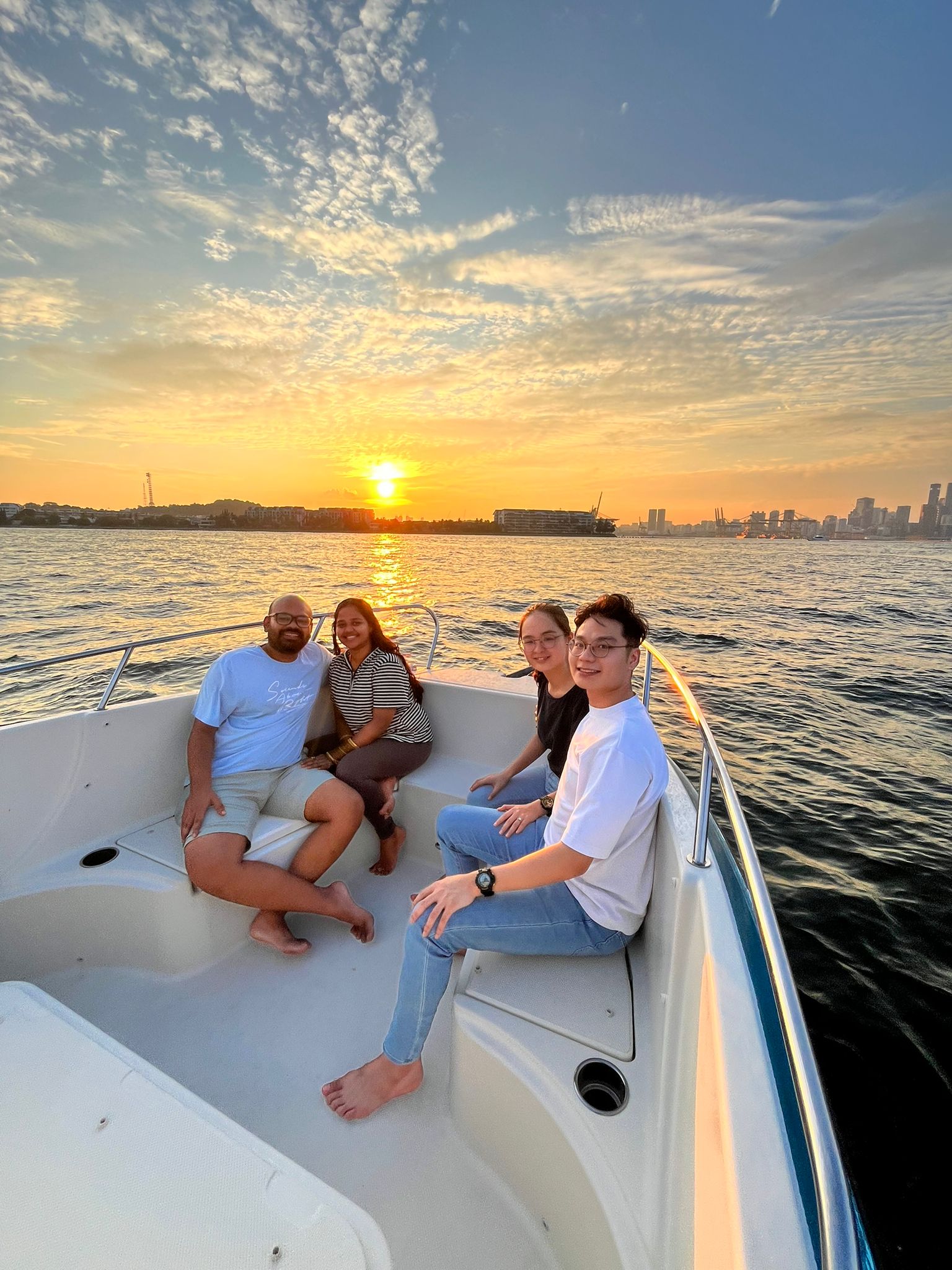 Southern Islands Speedboat Adventure by YachtcruiseSG