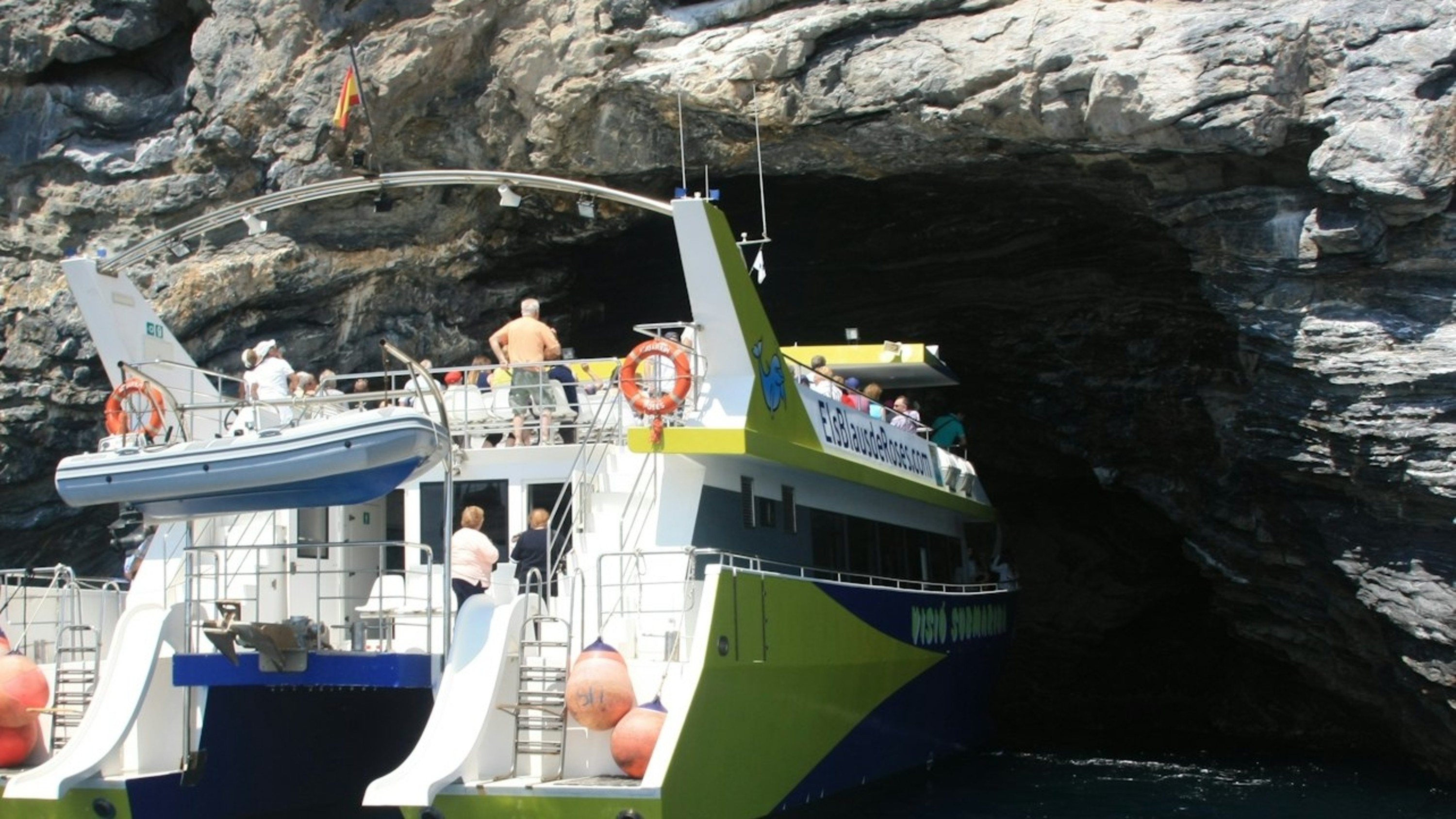 Glass-bottom boat trip experience in Cap Norfeu 