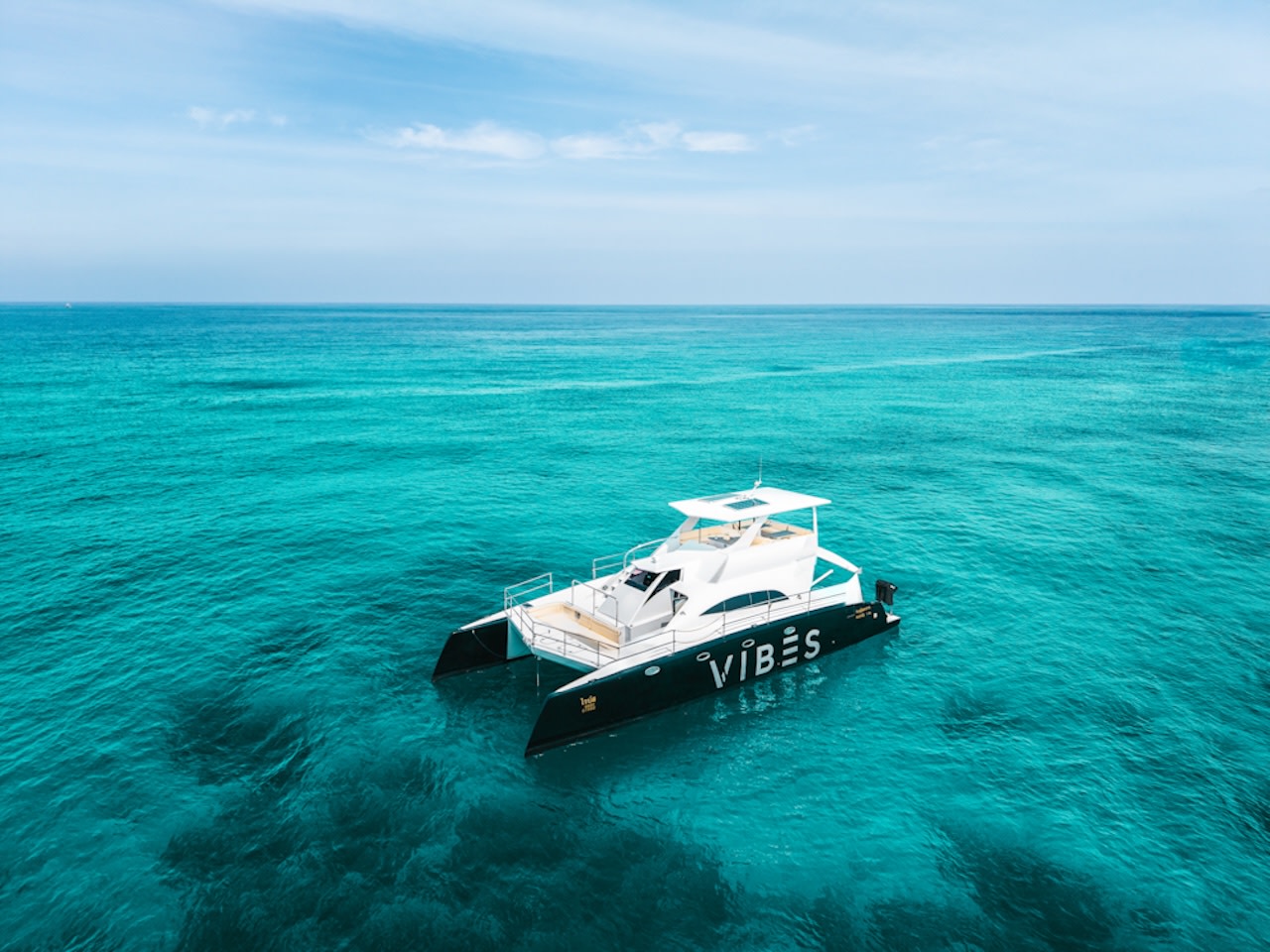 Phuket Premium Catamaran Boat Tour Racha Picnic +WaterToys +Dolphin