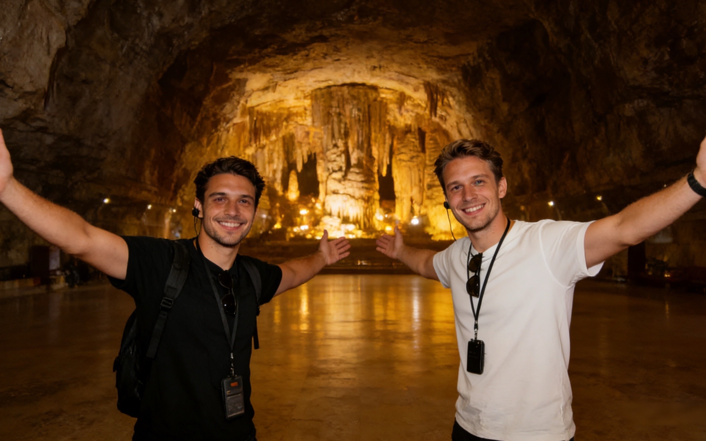 Zhangjiajie Glass Bridge Grand Canyon & Baofeng Lake & Yellow Dragon Cave choose one of three & English tour guide & independent group