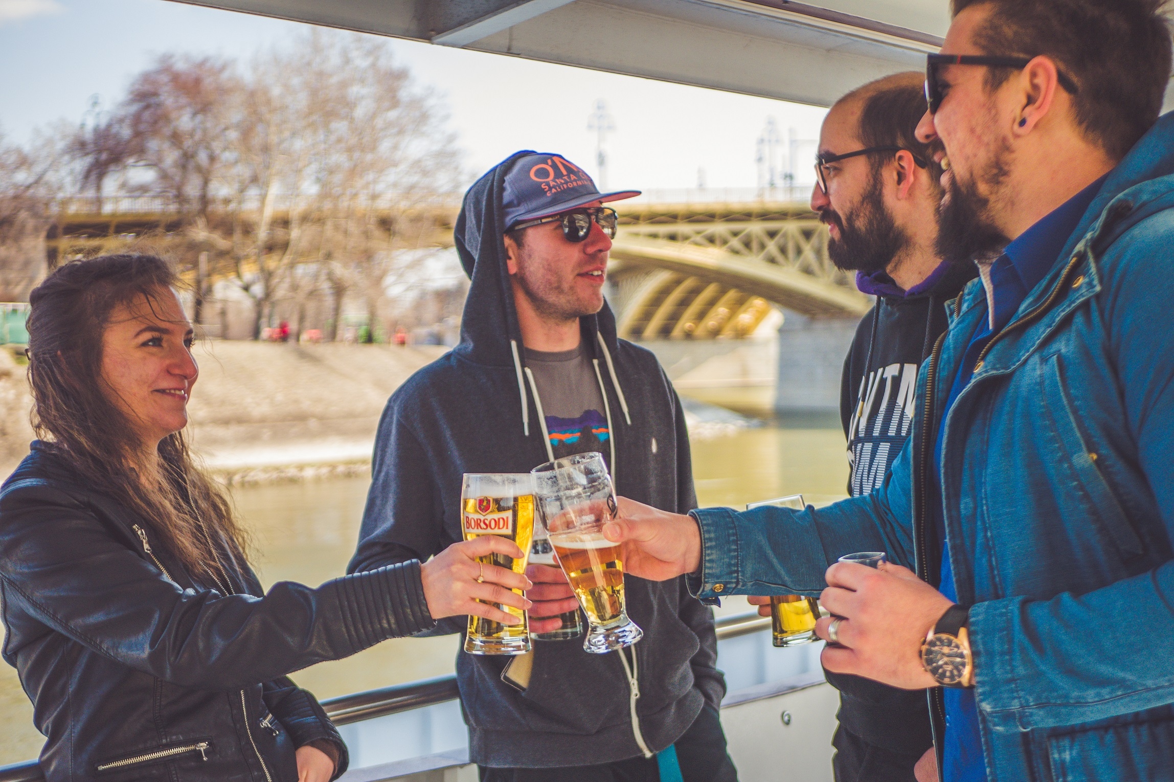 Cruise with Pizza and Beer in Downtown Budapest