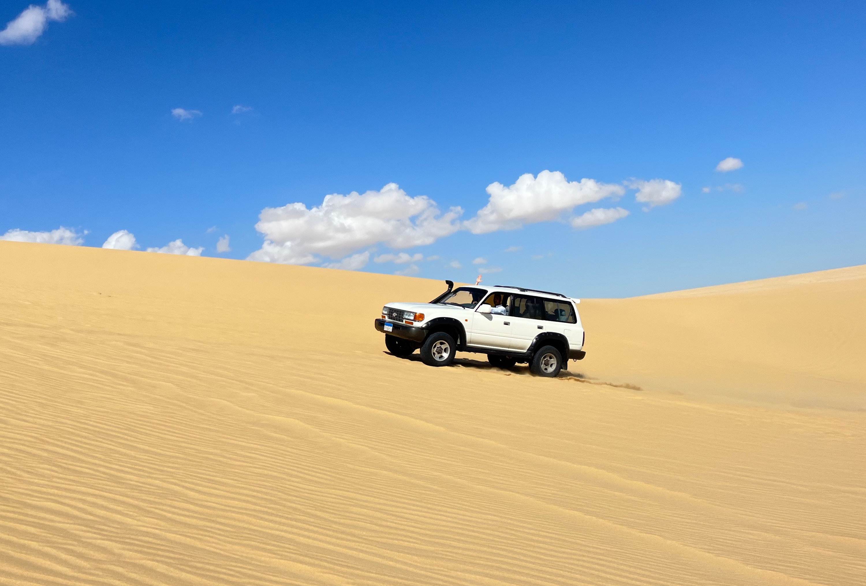 Cairo & Giza Wadi El Rayan Magic Lake Full-Day Desert Safari