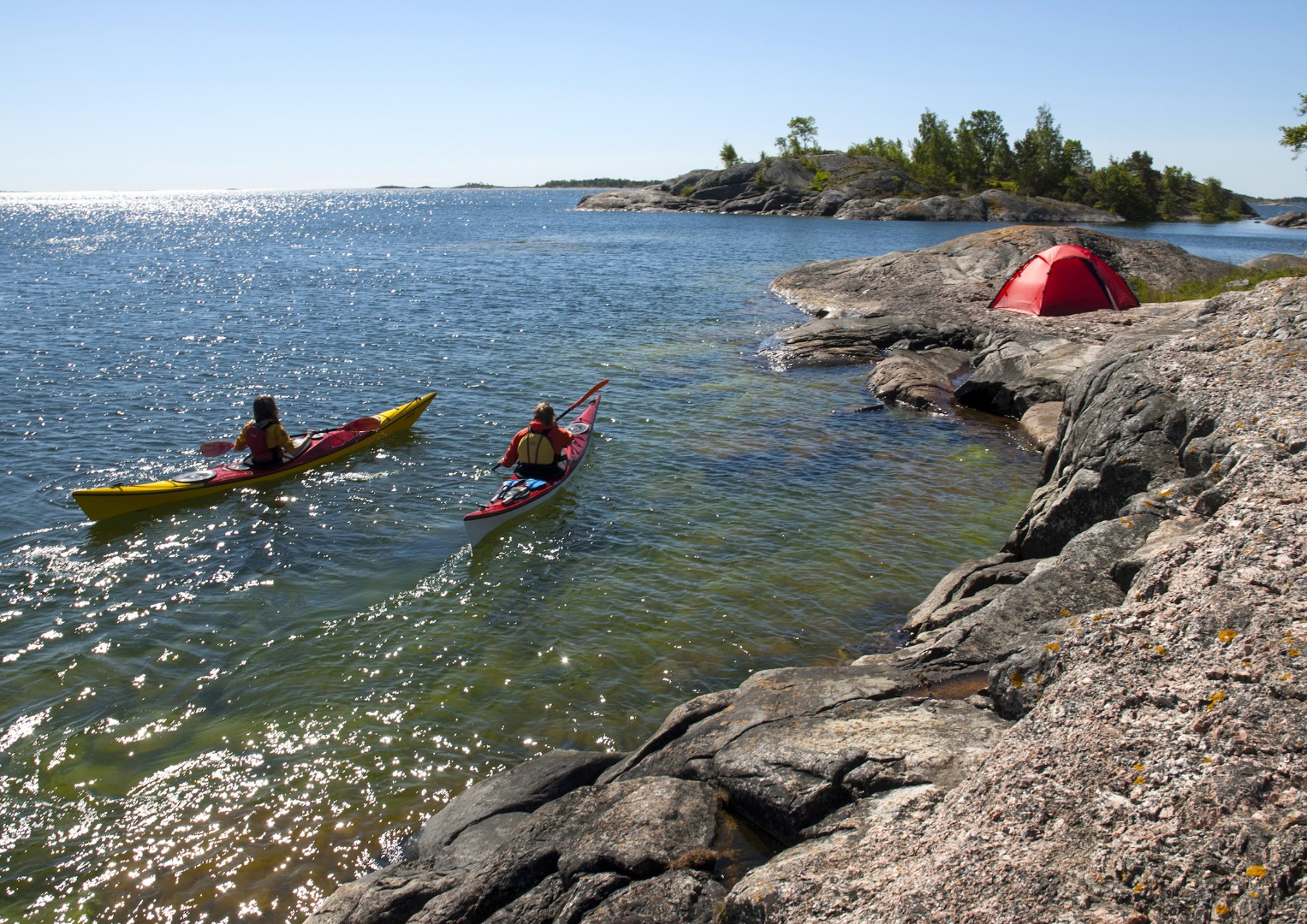 [SALE] 2D1N Kayaking and Camping Experience in Stockholm Archipelago Ticket KD