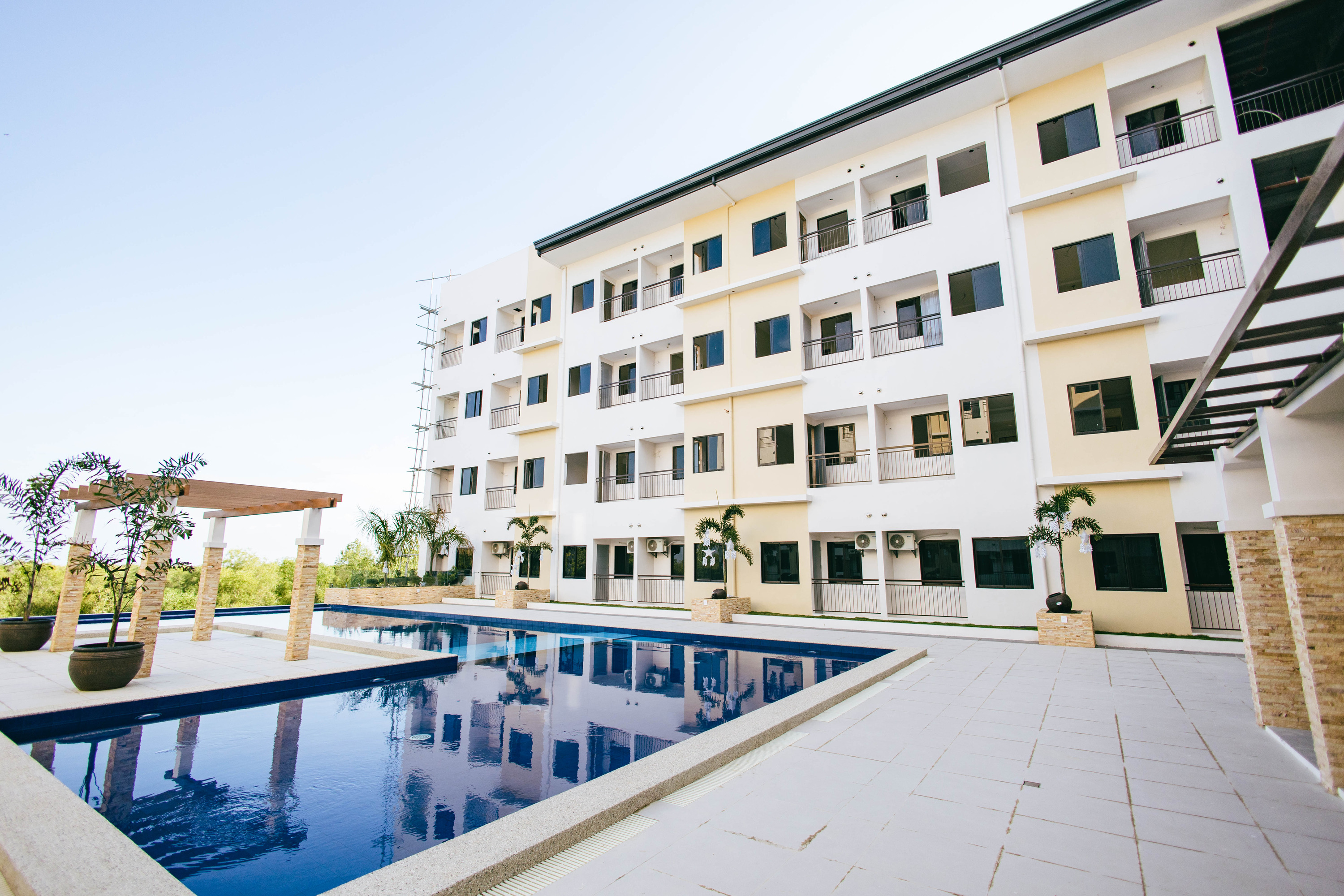 在邦勞最便利的地點之一，盡享精緻氛圍與頂級設施！