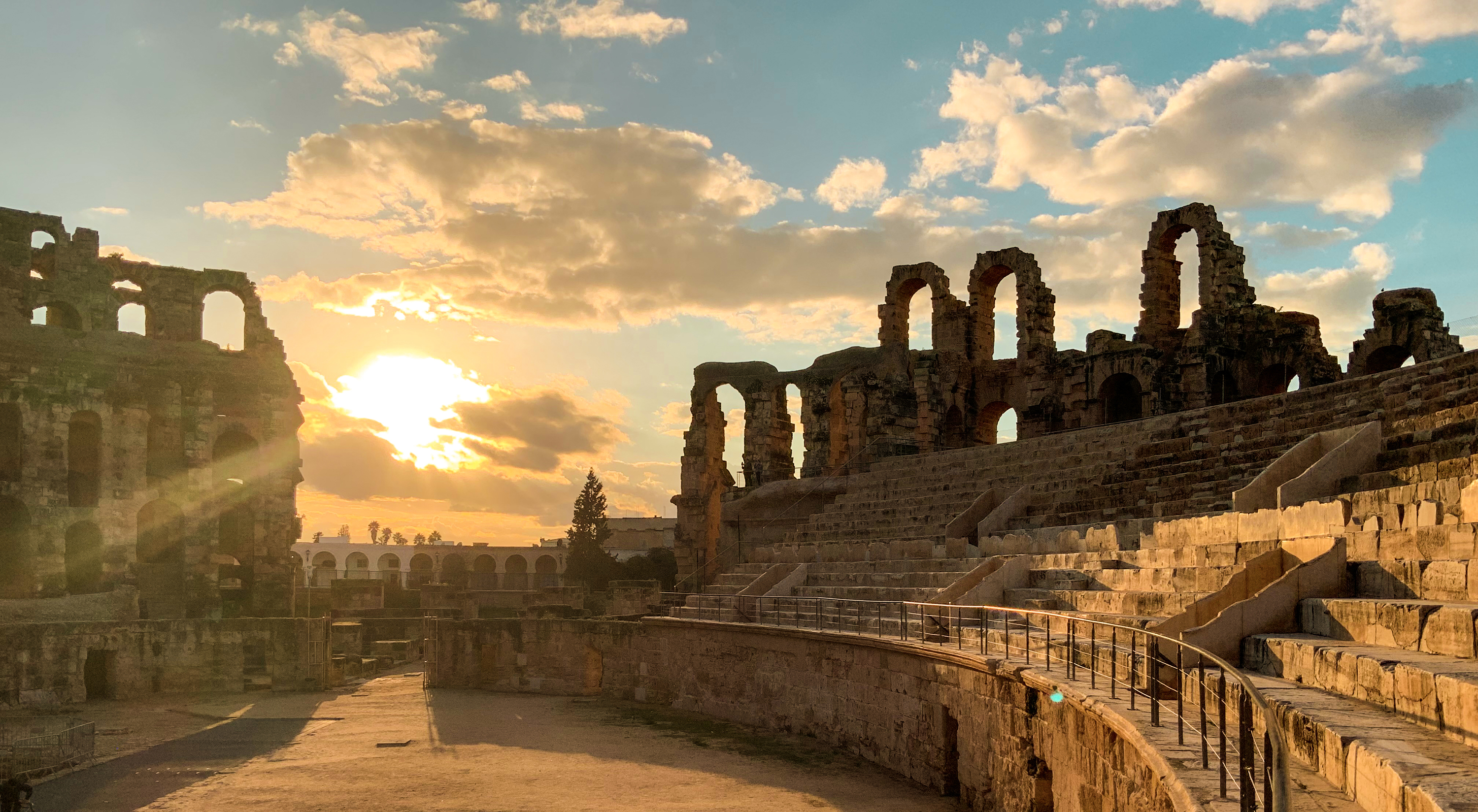 El Jem Amphitheater Private Half-Day Tour with Cultural Experience