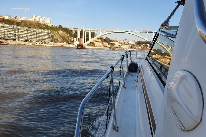 Sunset Douro River Yacht Small-Group Tour from Porto