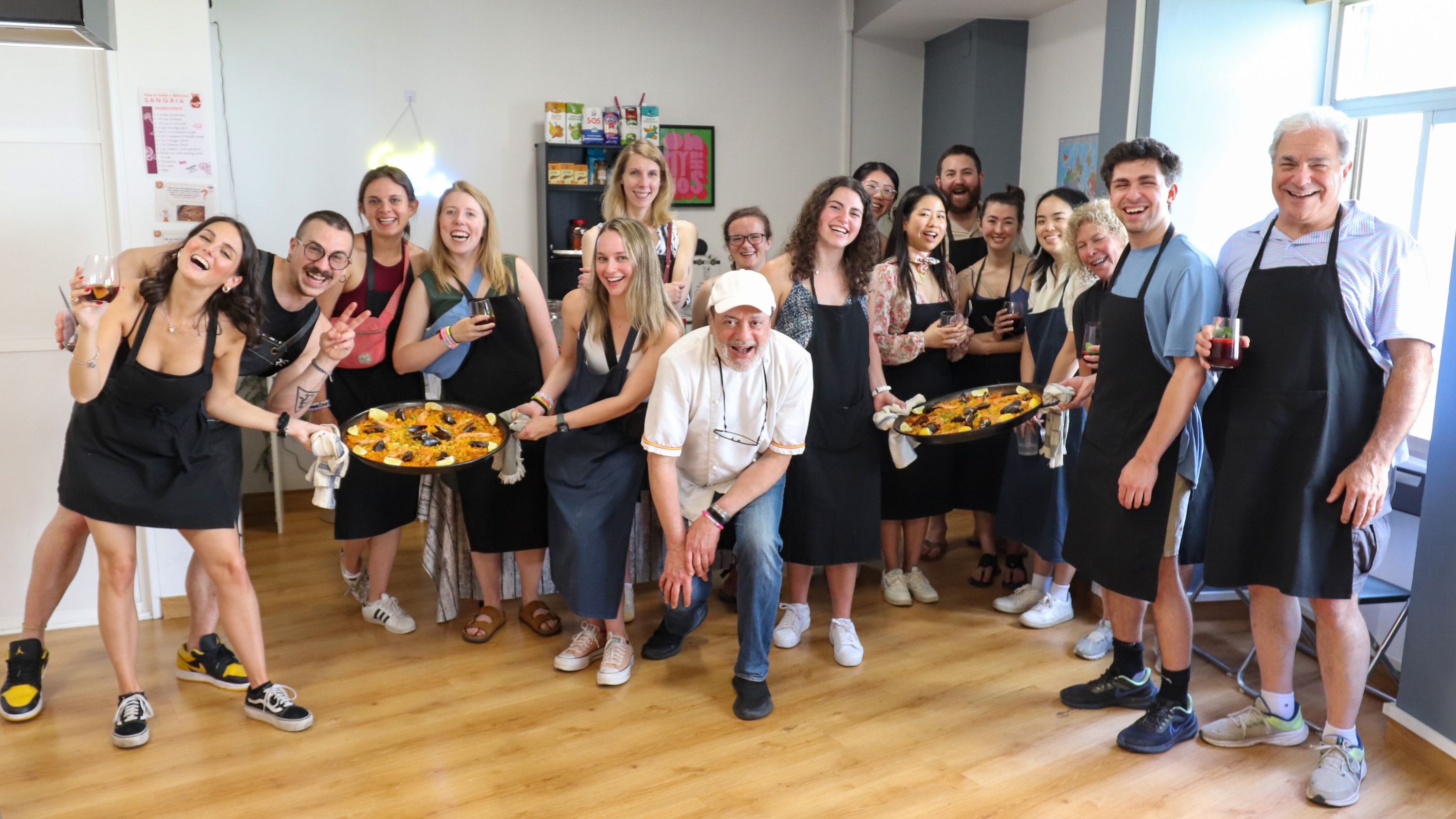 Paella and sangria workshop in Madrid