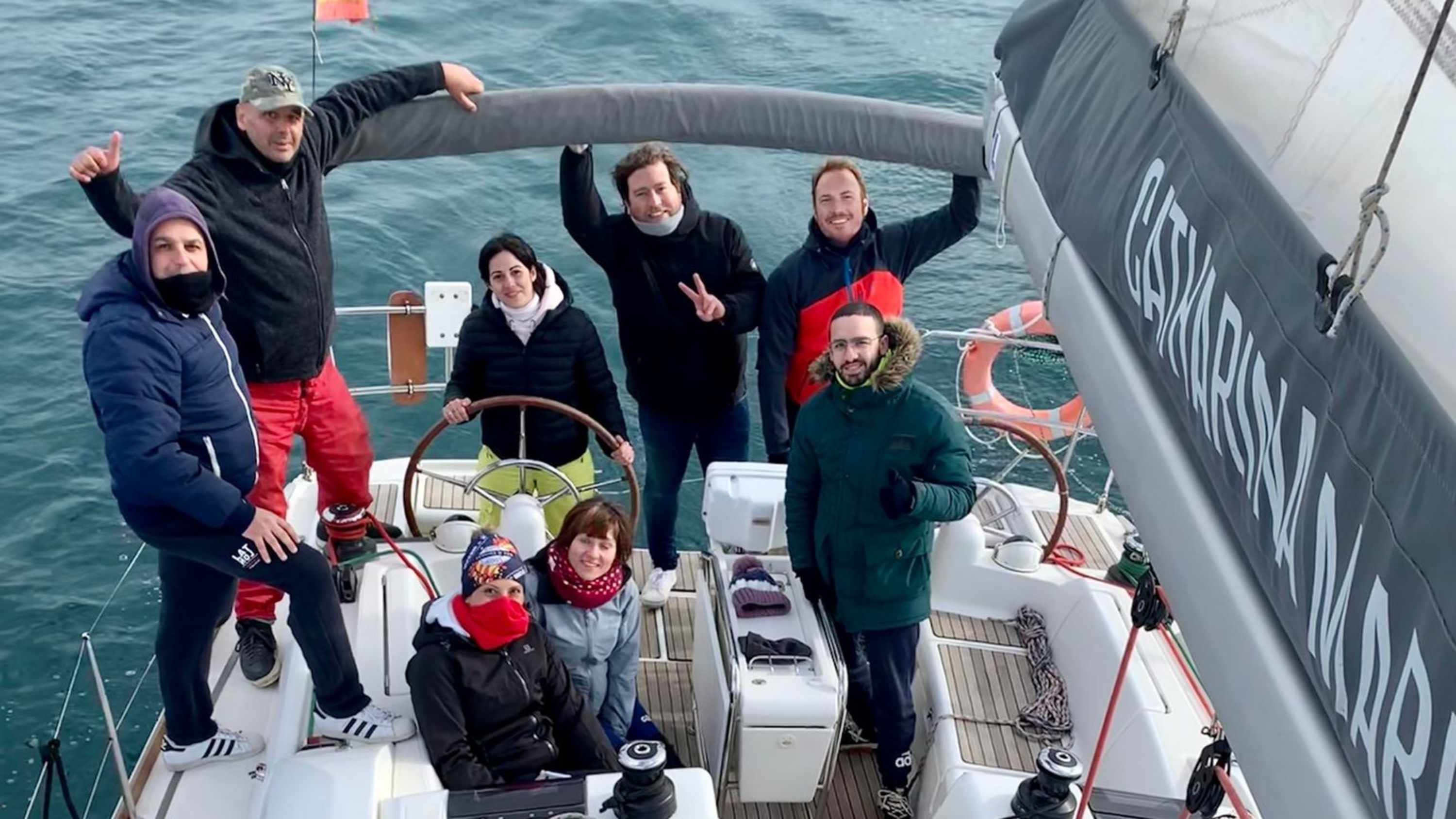 Barcelona Port Olimpic Half-Day Private Boat Tour