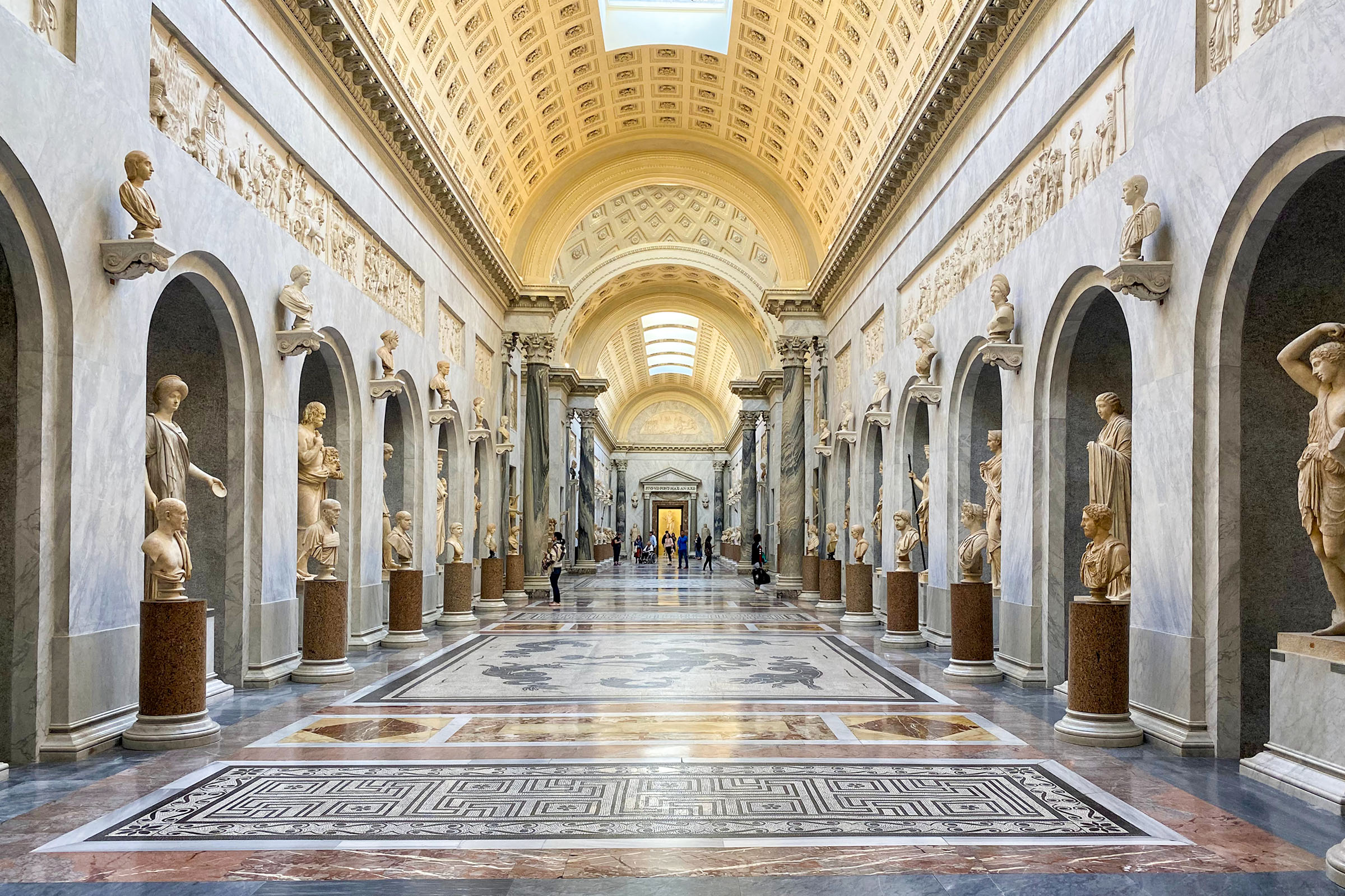 Sistine Chapel, Vatican Museum & St. Peter's Audio Guide