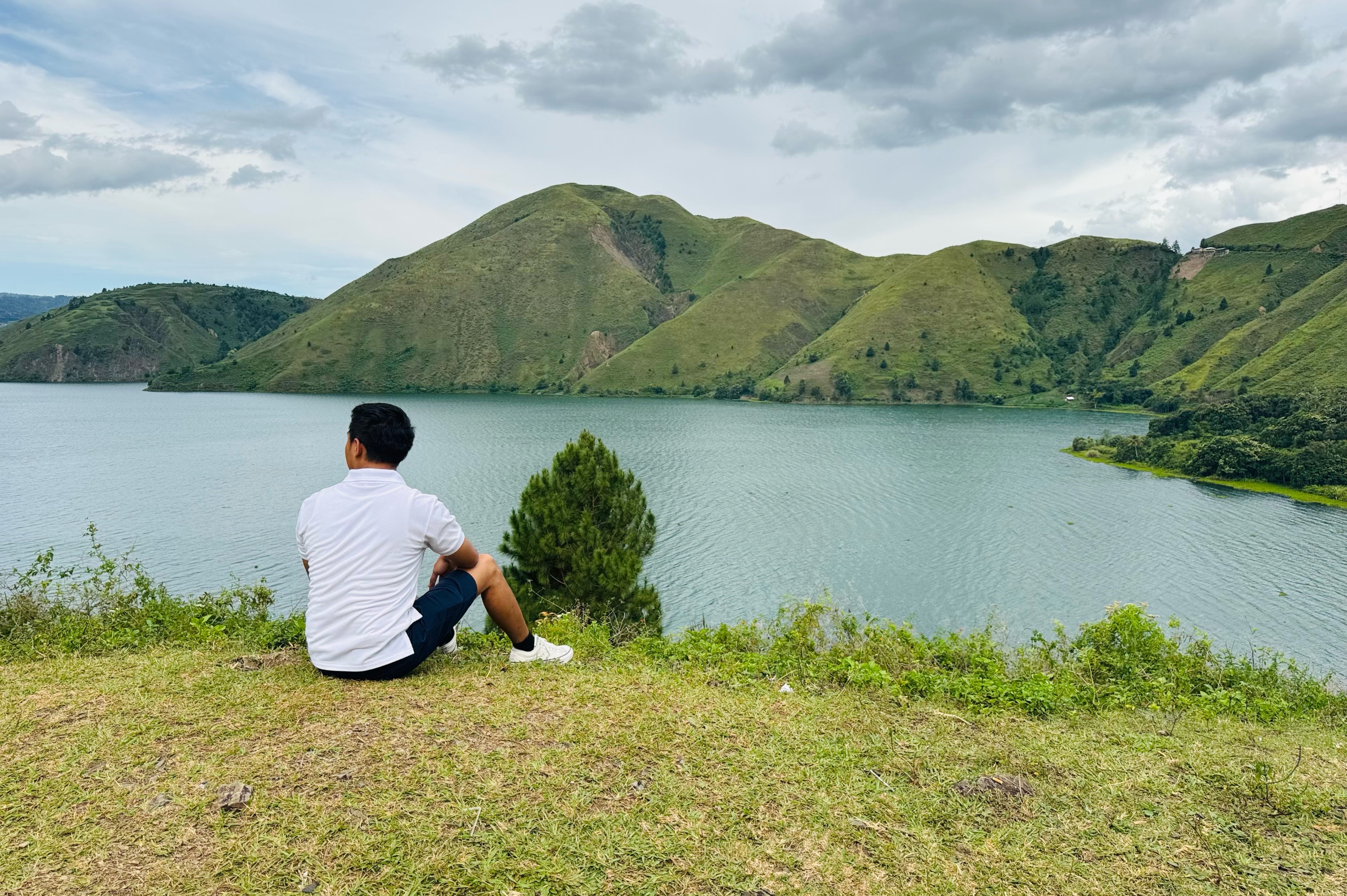 Medan City and Lake Toba Full-Day Private Tour