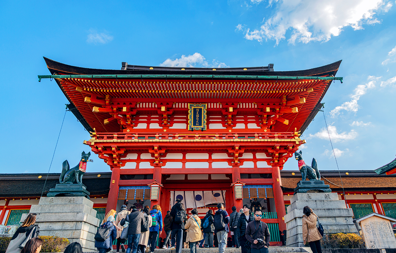[Kyoto In-depth Tour] Nijo Castle + Kinkakuji Temple + Fushimi Inari Taisha + Arashiyama Tenryuji Temple & Bamboo Forest Trail Day Tour | Available from Osaka/Kyoto