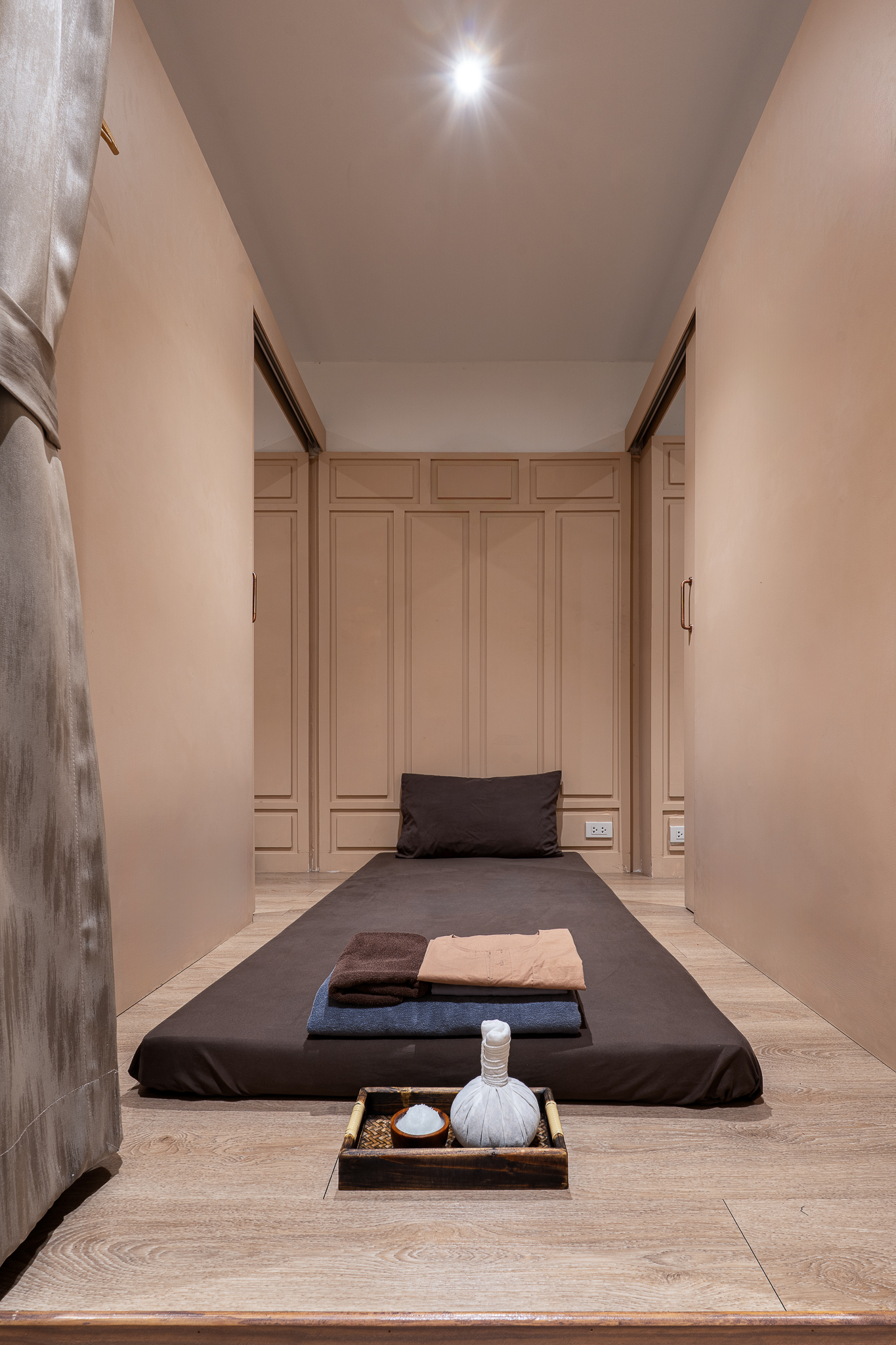 曼谷ThaiThai Massage BTS Nana（素坤逸4）