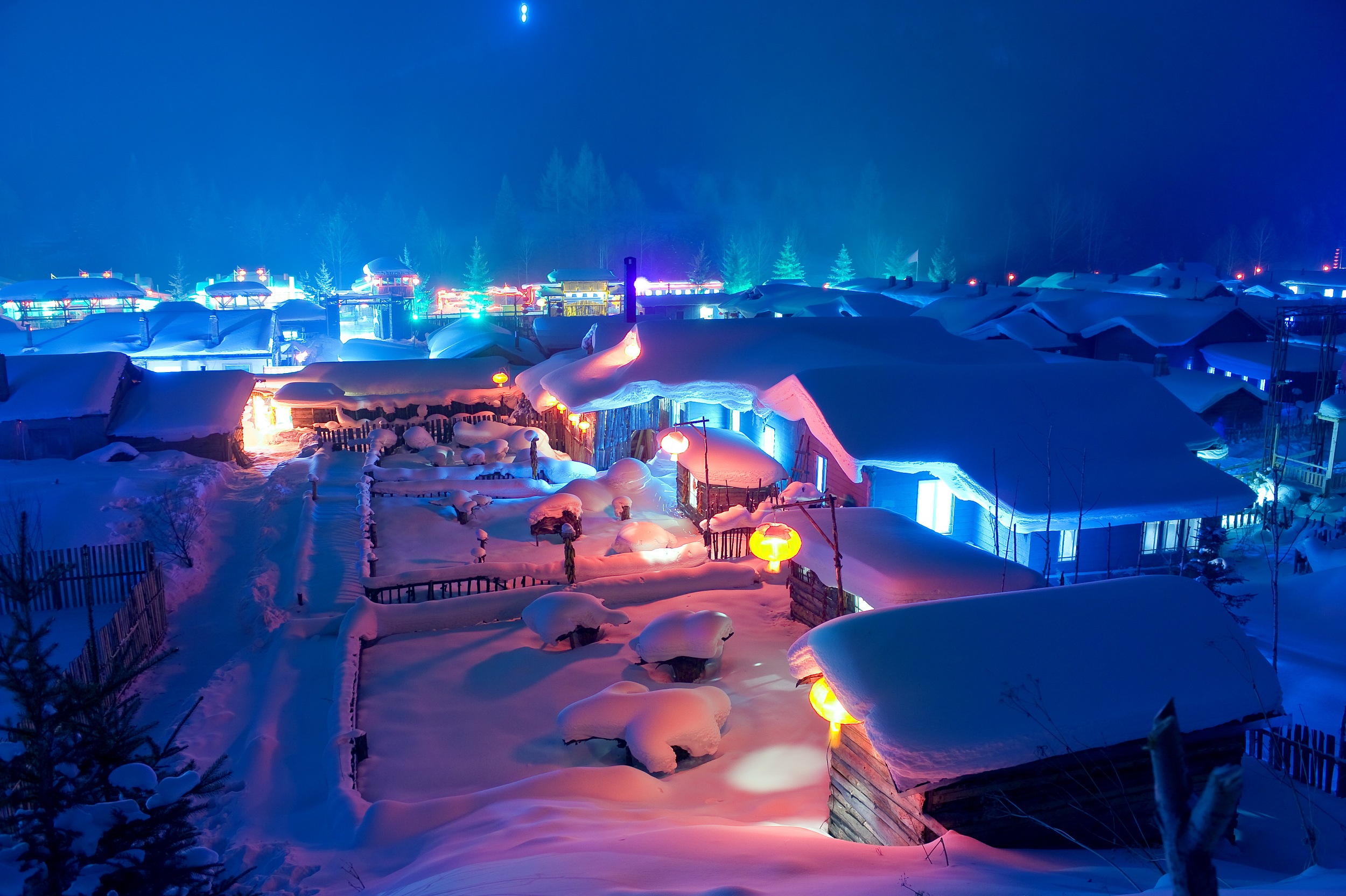 10-day tour of Harbin, Snow Town, Changbai Mountain, and Mohe