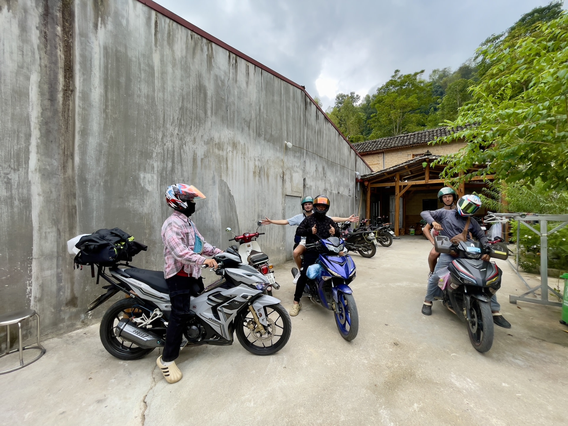 4D3N Ha Giang Loop Hidden Trail With Easy Rider