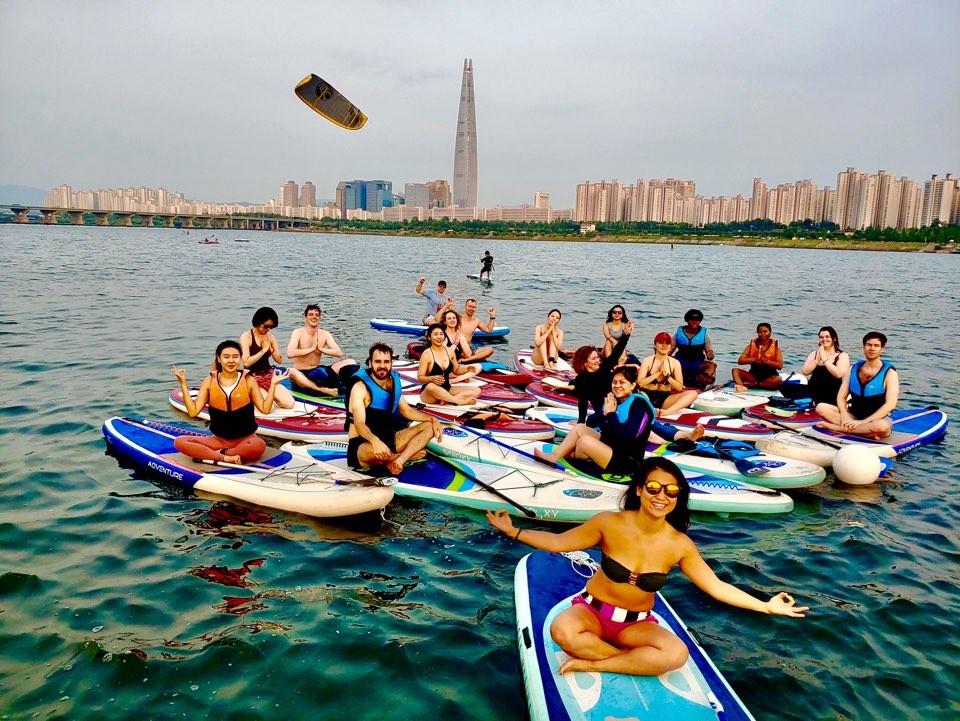 首爾漢江 SUP 立槳 & 獨木舟體驗（Surfstory 提供）