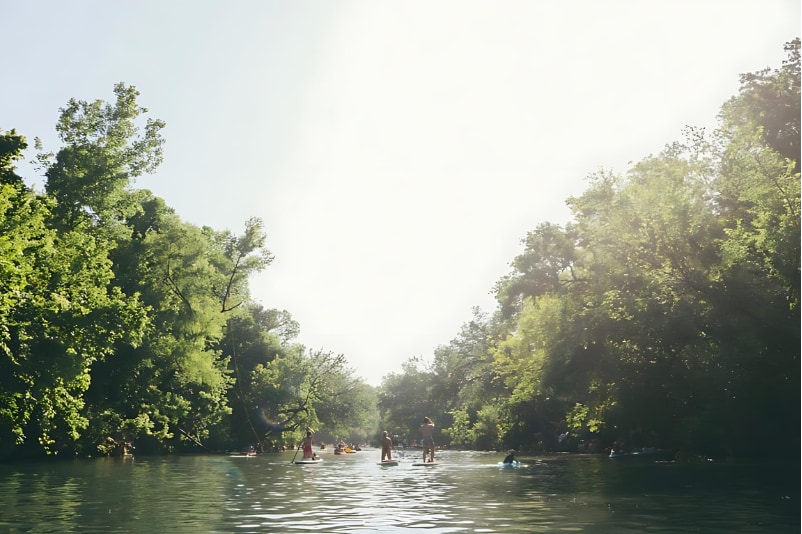 Downtown to Barton Springs Kayak Tour in Austin