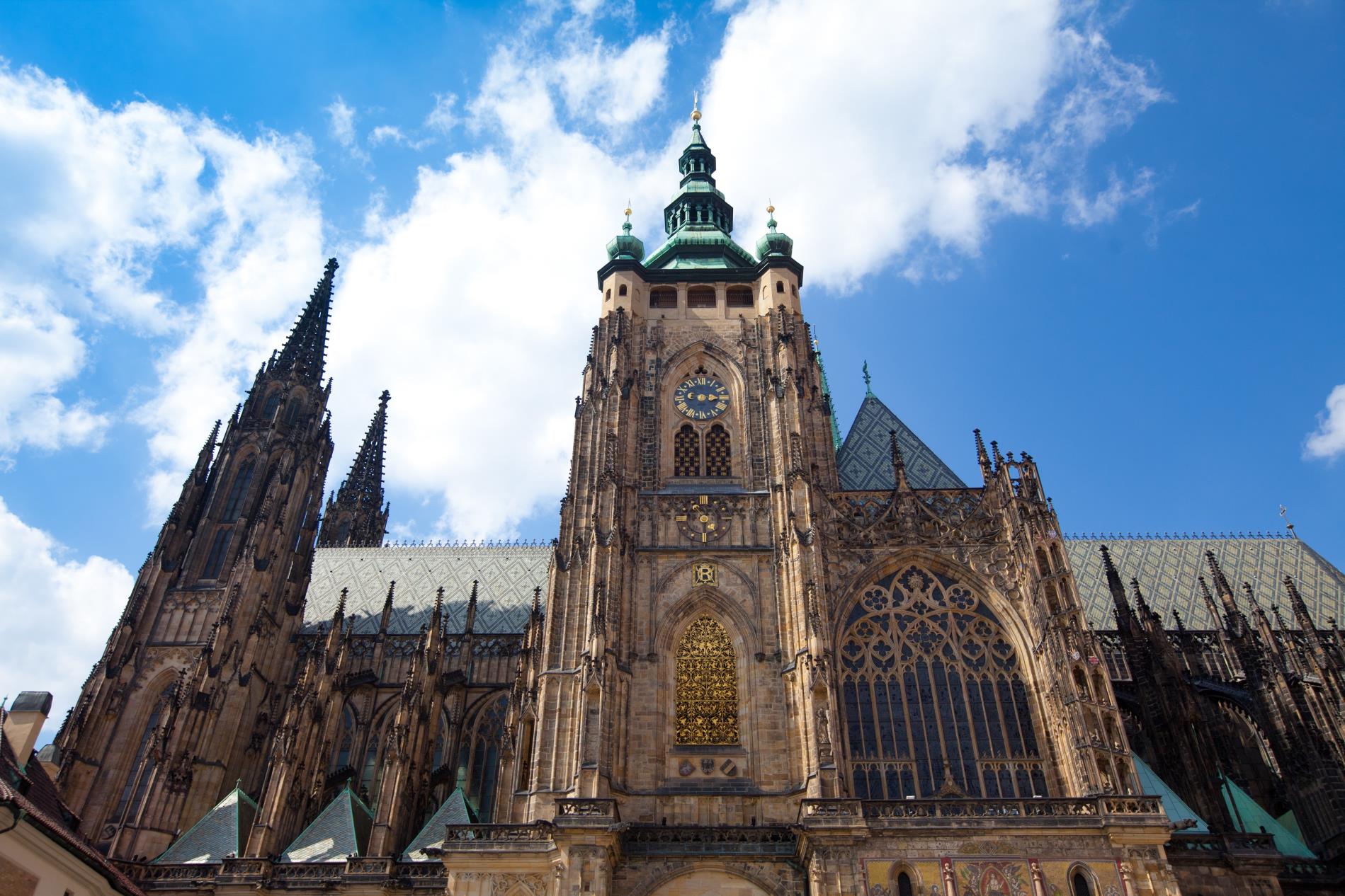 Prague Castle and Castle District Tour