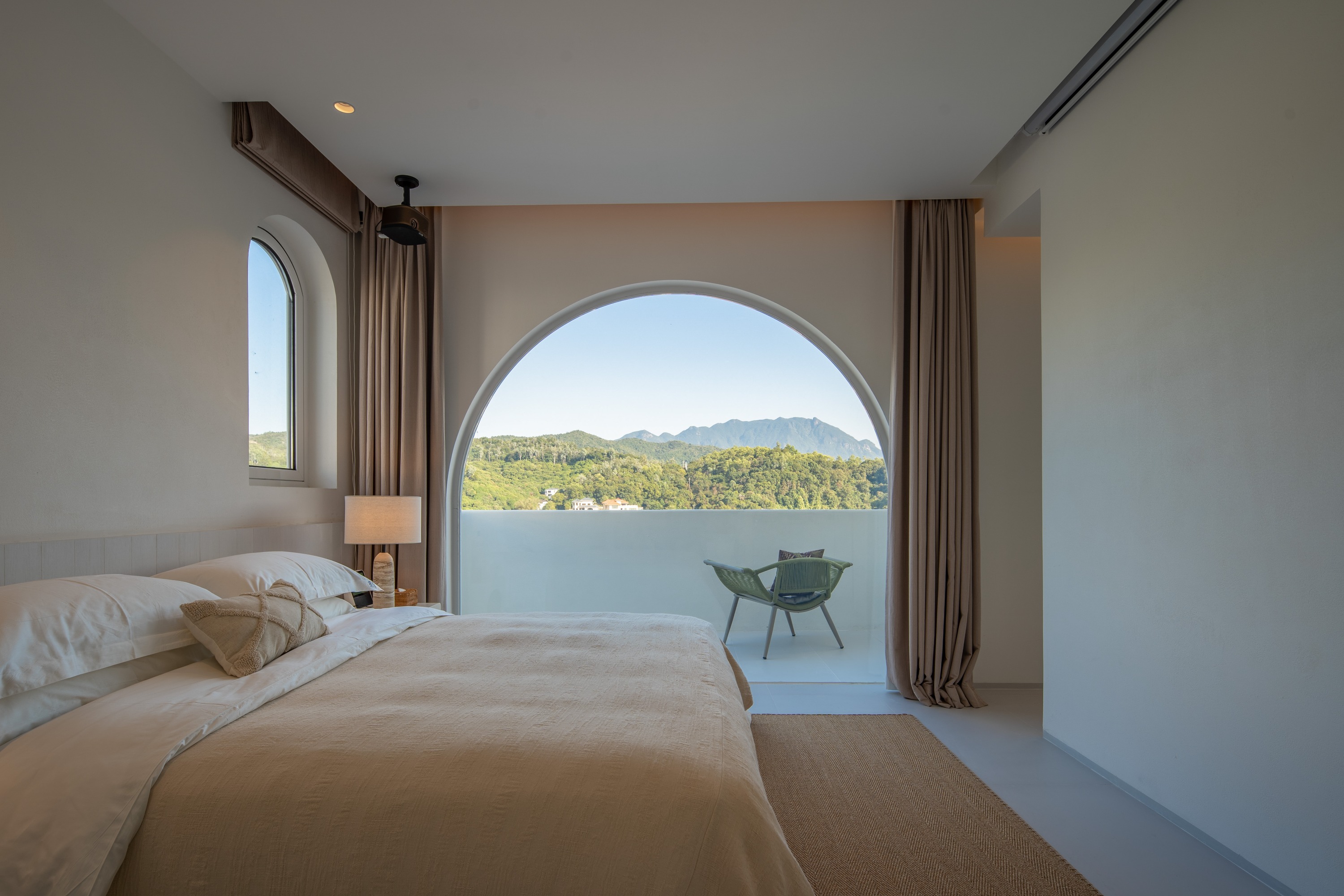 Building K·K305 Side Sea View Bubble Pool Balcony Queen Room