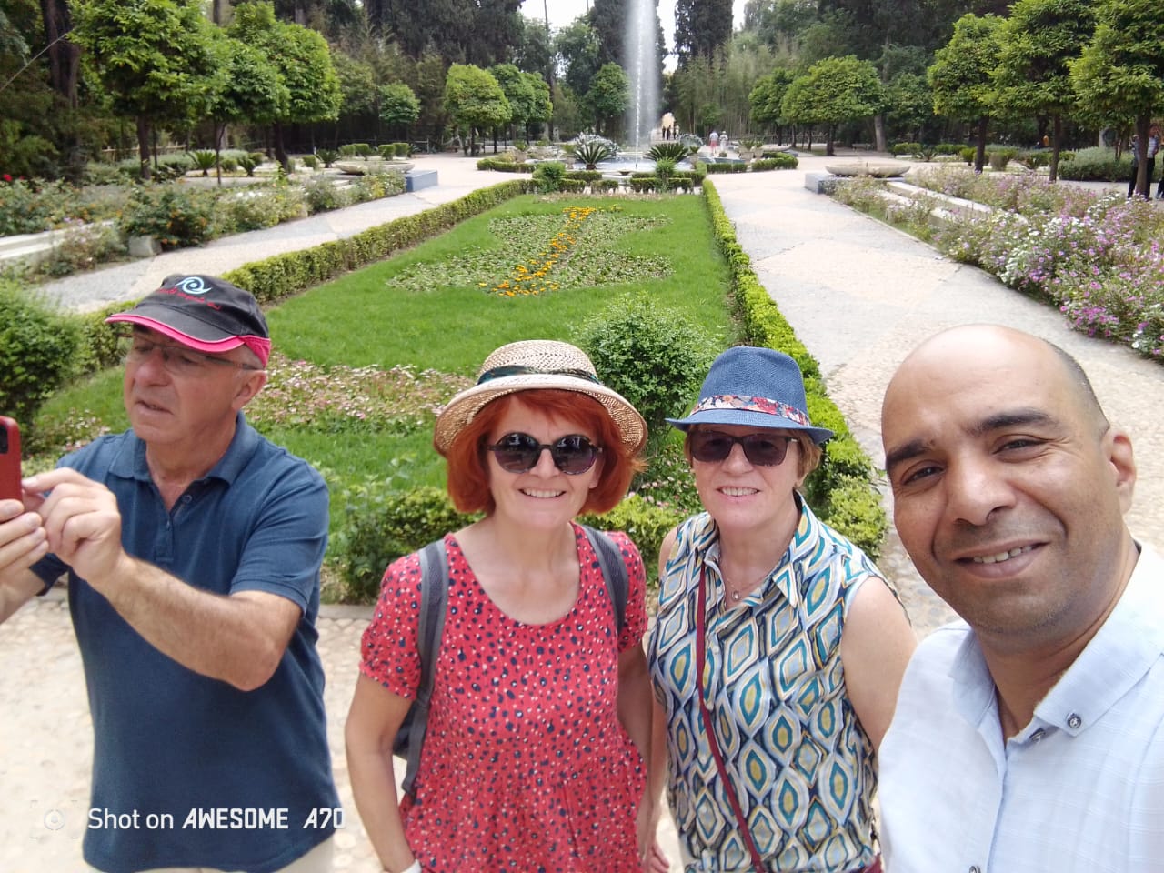Fez: Royal Palace, Museum, Tannery & Old Souks Medina Tour