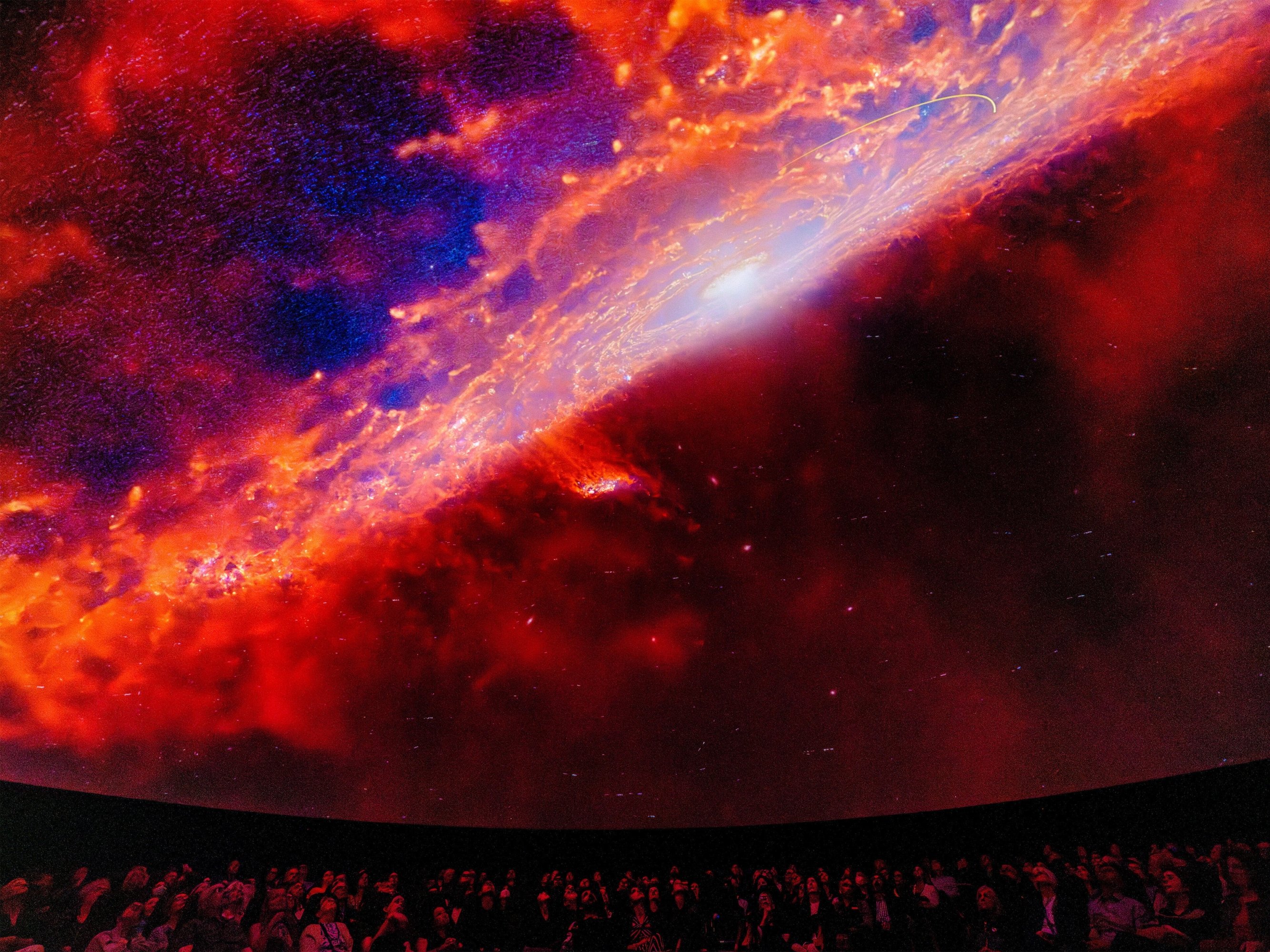 令人驚歎的視覺效果源於科學藝術——天體物理學與電影奇觀的結合 令人驚歎的視覺效果源於科學藝術——天體物理學與電影奇觀的結合