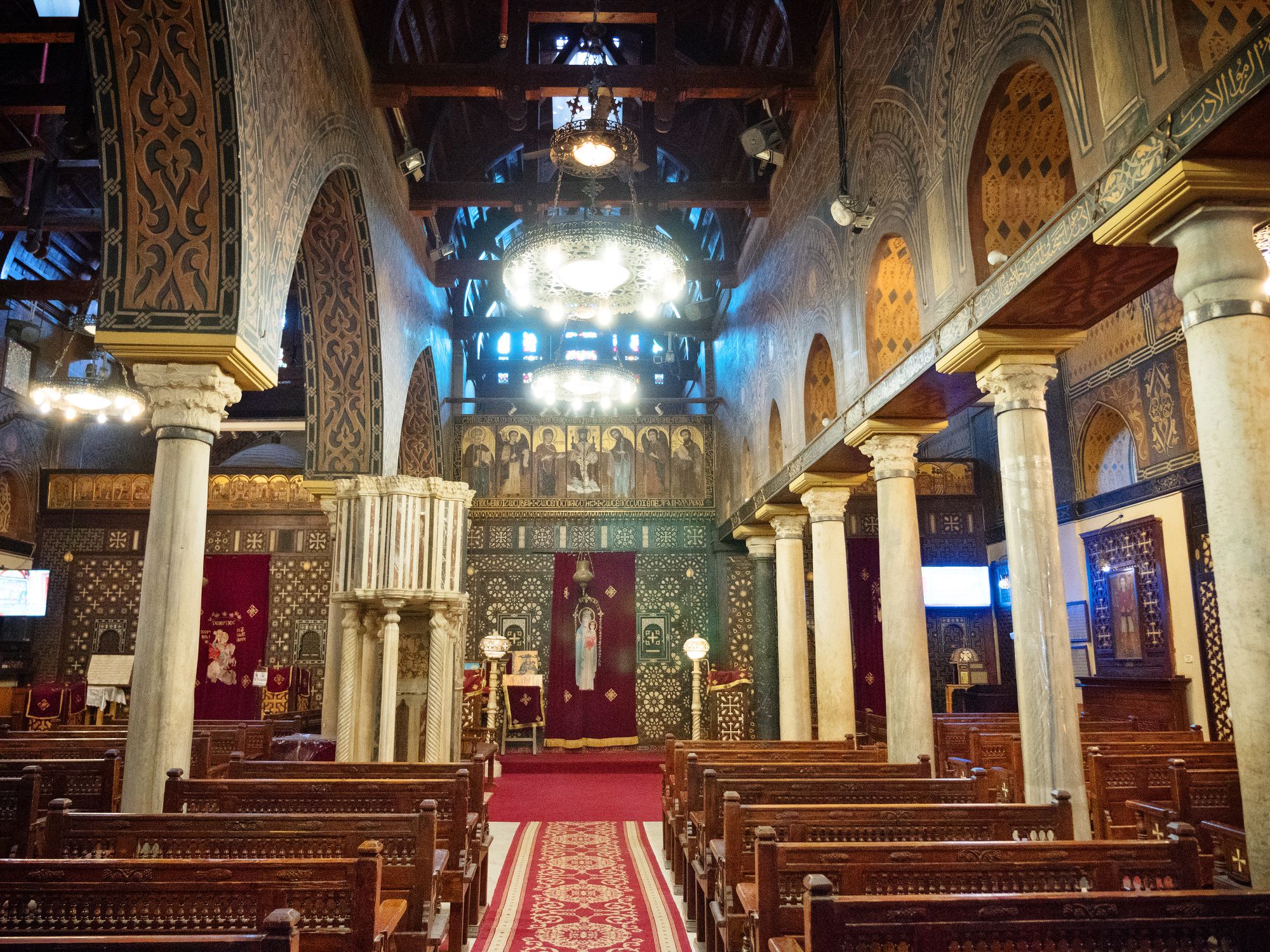 Cairo Citadel, Hanging Church and Khan El-Khalilli Private Day Tour 